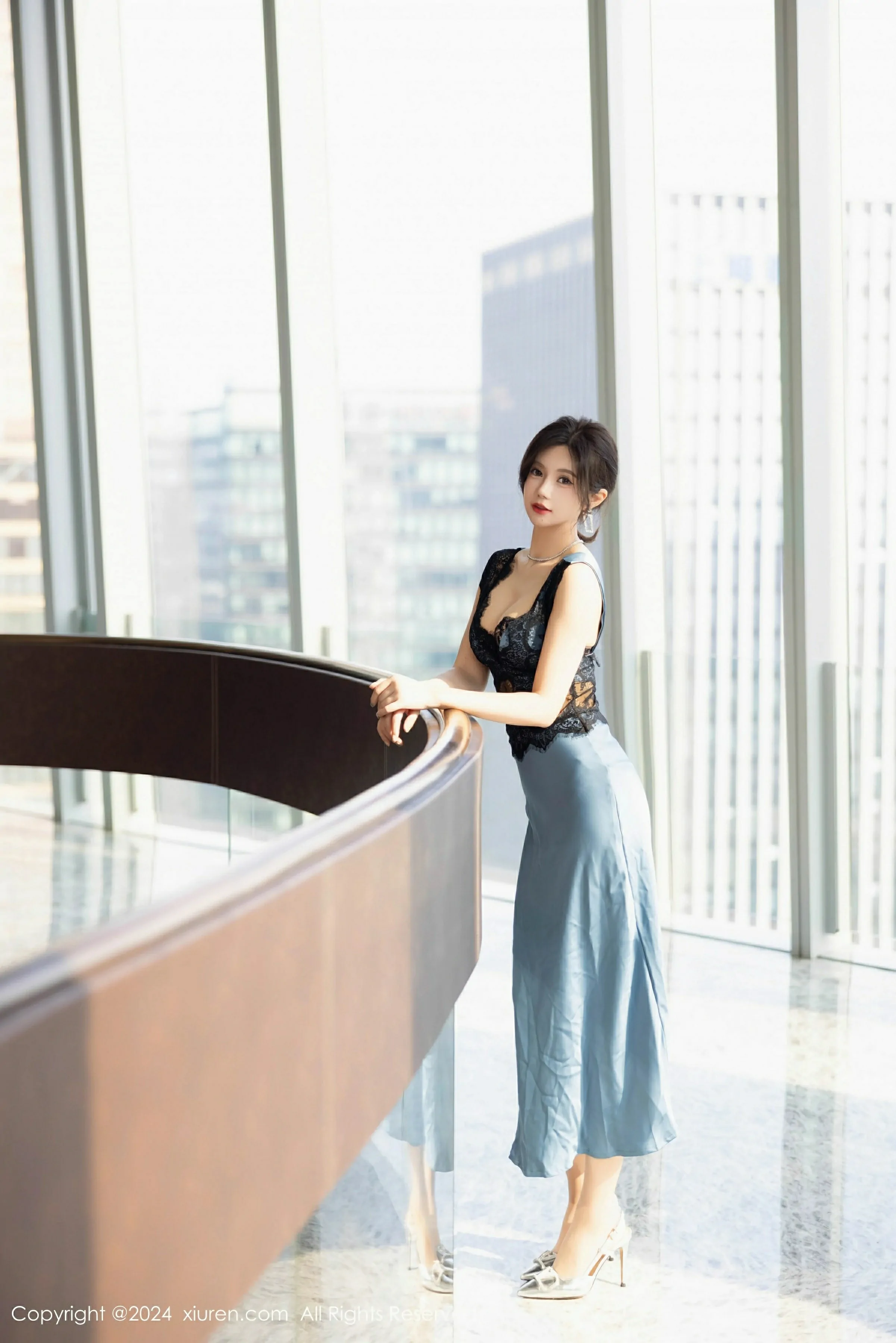 XiuRen 秀人 No.9310 绮里嘉ula [94P]