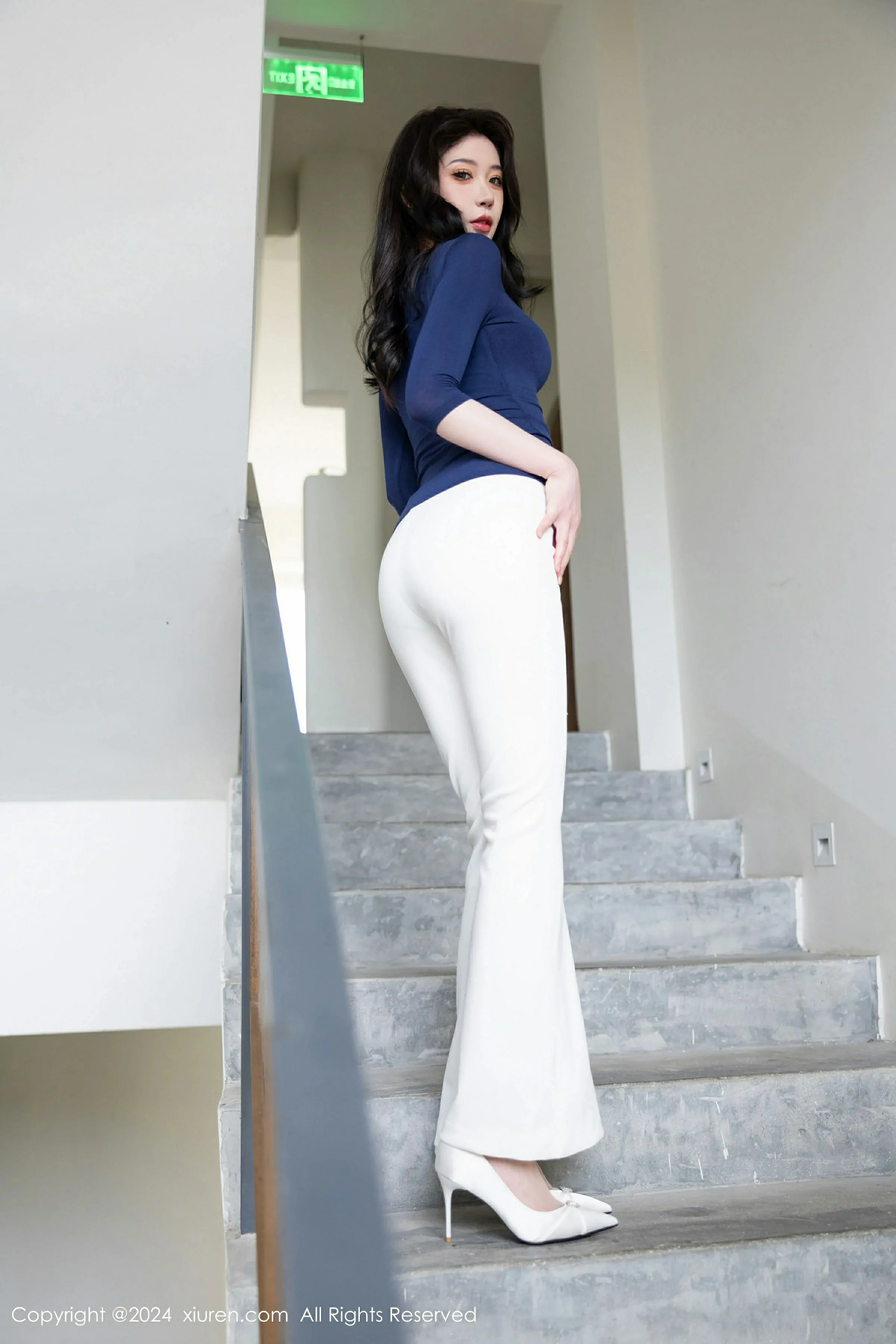 XiuRen 秀人 No.9355 梦心玥 [83P]