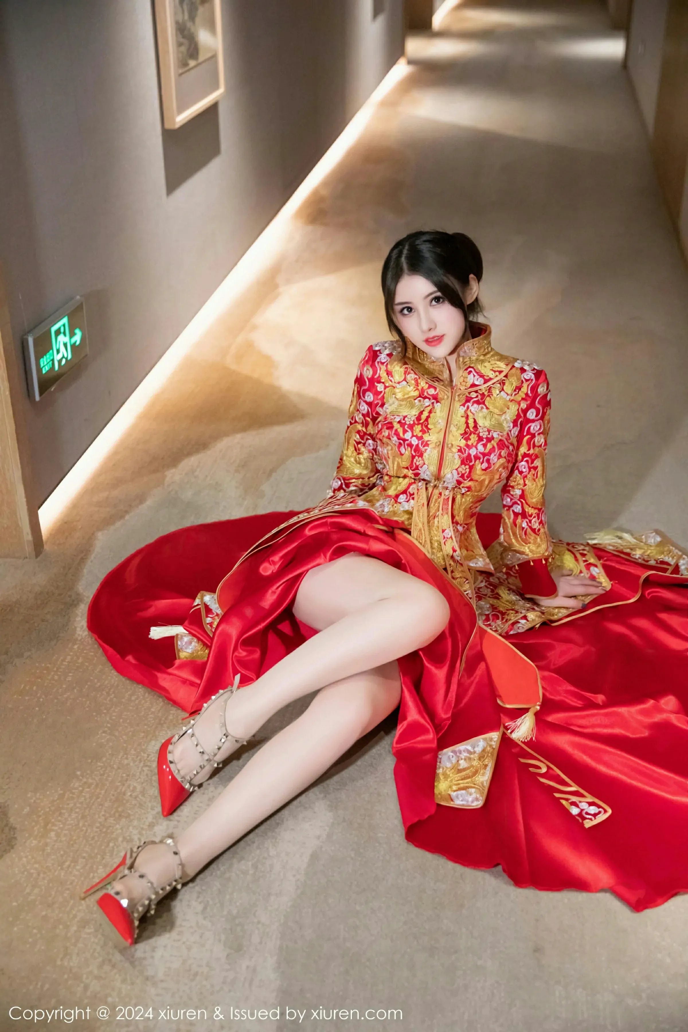 XiuRen 秀人 No.9494 诗诗kiki [83P]