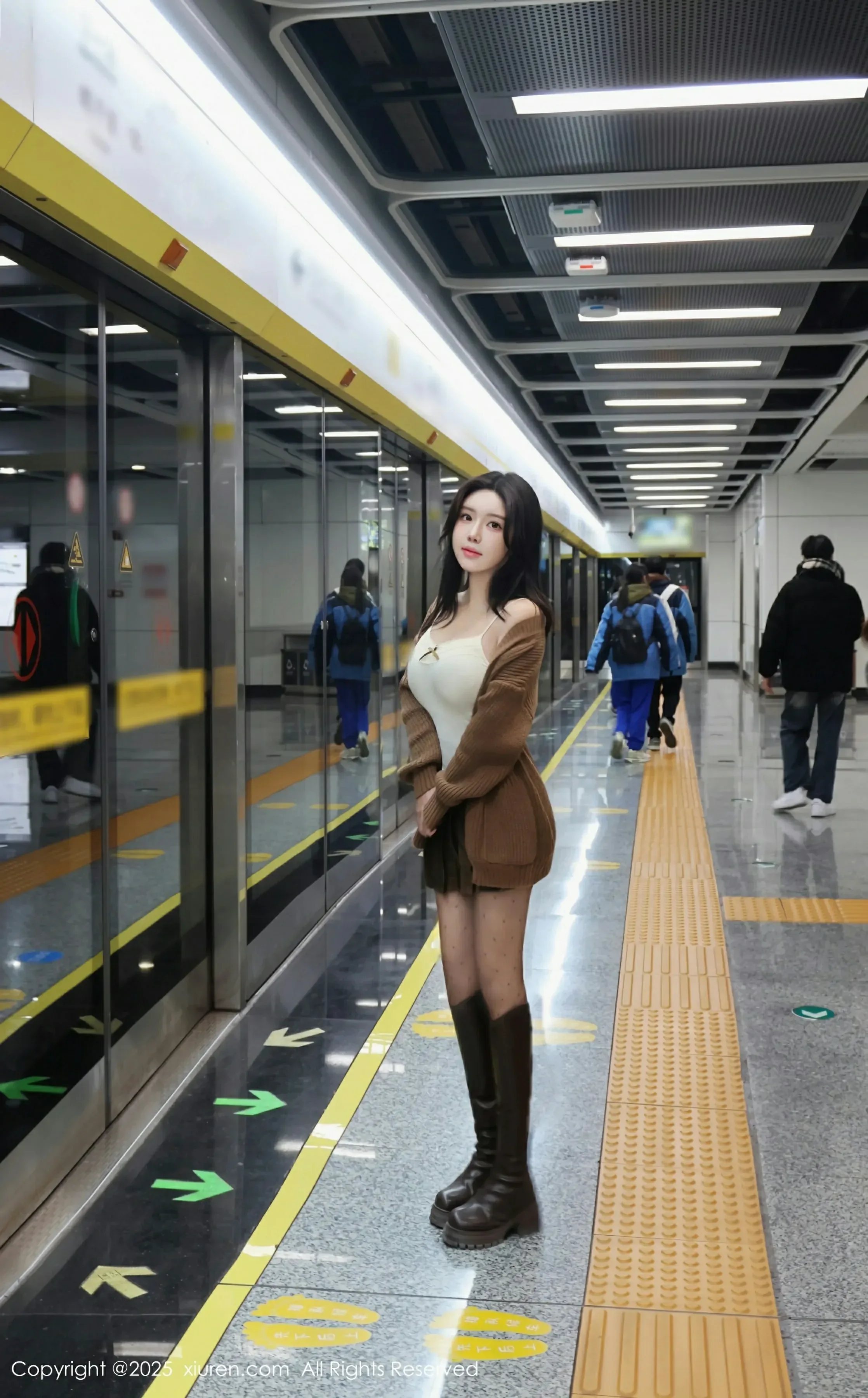 XiuRen 秀人 No.9708 小薯条nienie [72P]