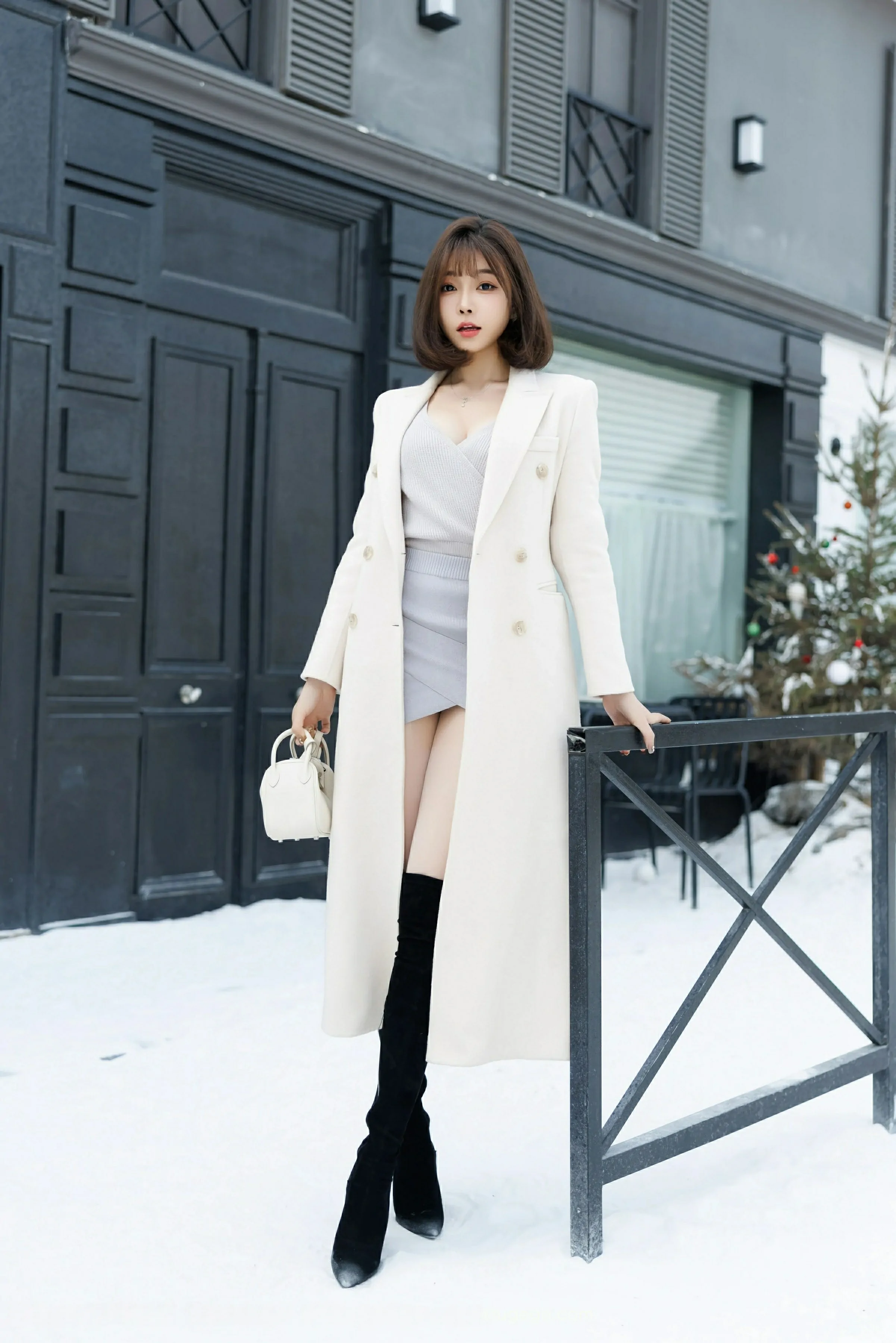 XiuRen 秀人 No.9734 徐莉芝Booty [100P]