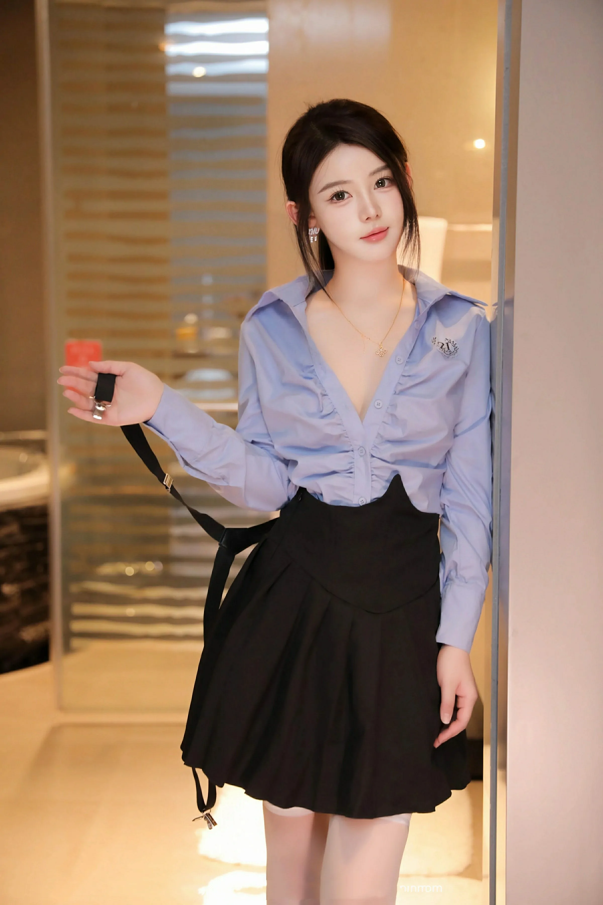 XiuRen 秀人 No.9819 爱酱里 [80P]