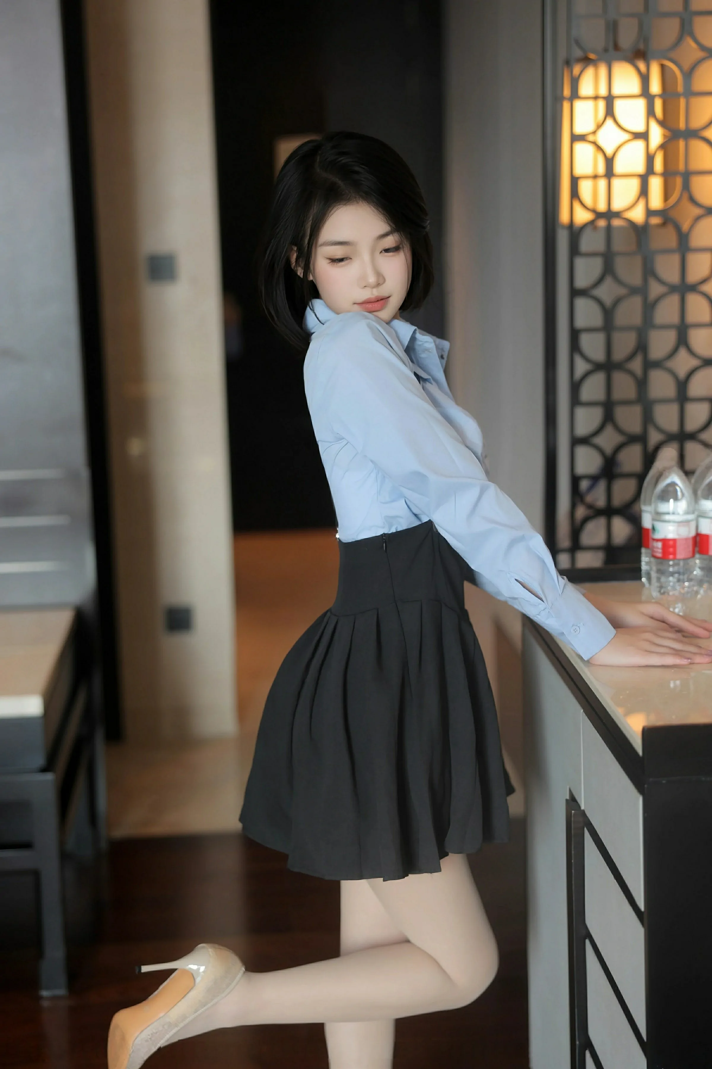 XiuRen 秀人 No.9981 汐子 新人模特 [72P]