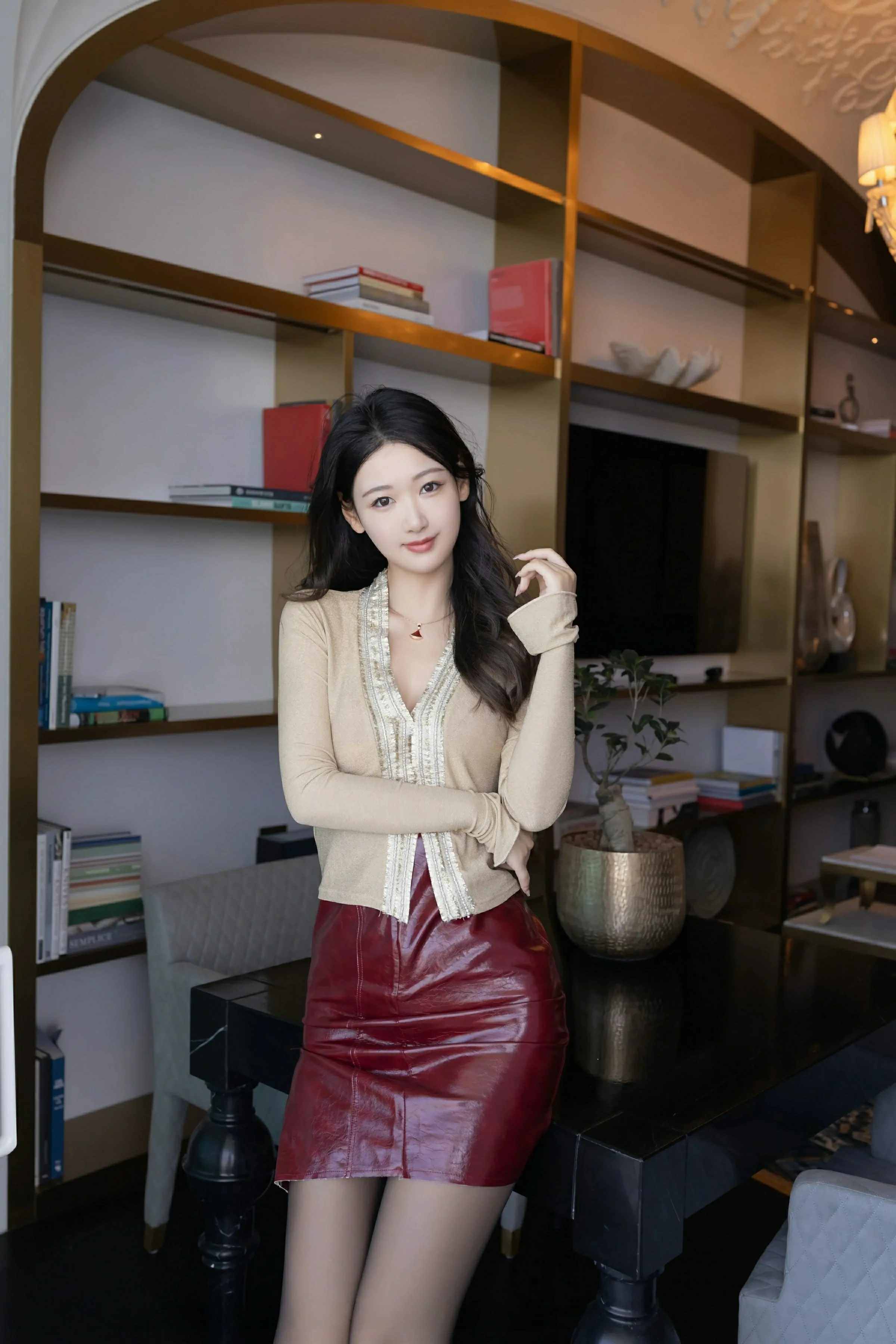 秀人网 No.10296 唐安琪 [83P]