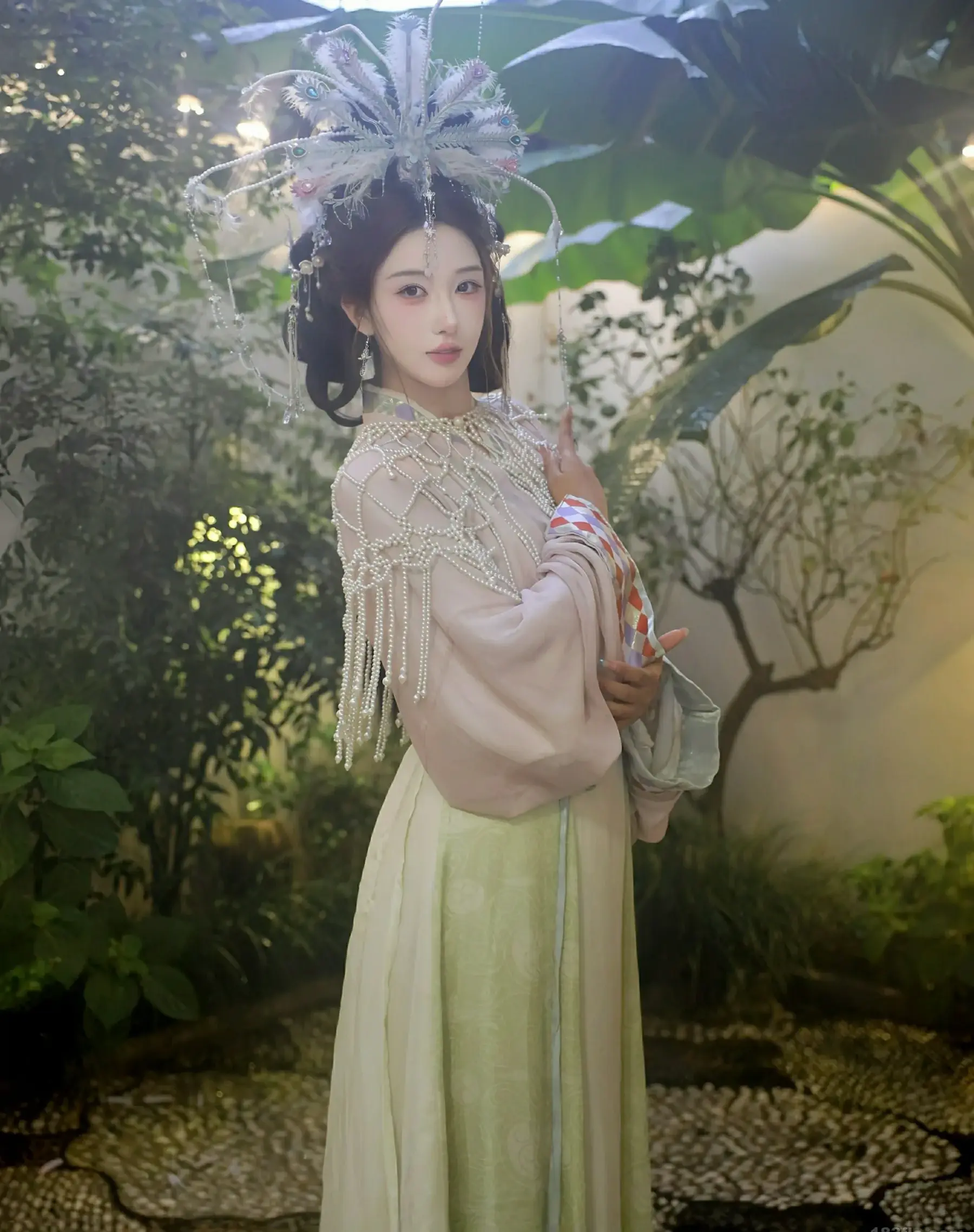 秀人网 No.10736 金允希Yuki [80P]