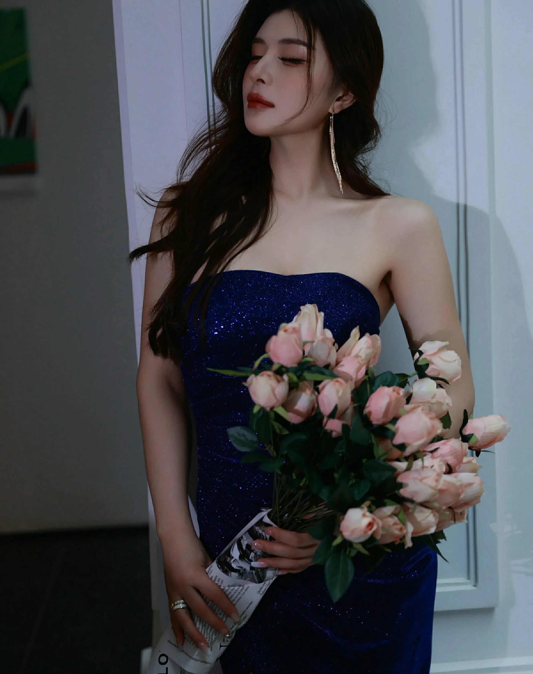 秀人网 No.10740 阿依莎 [71P]