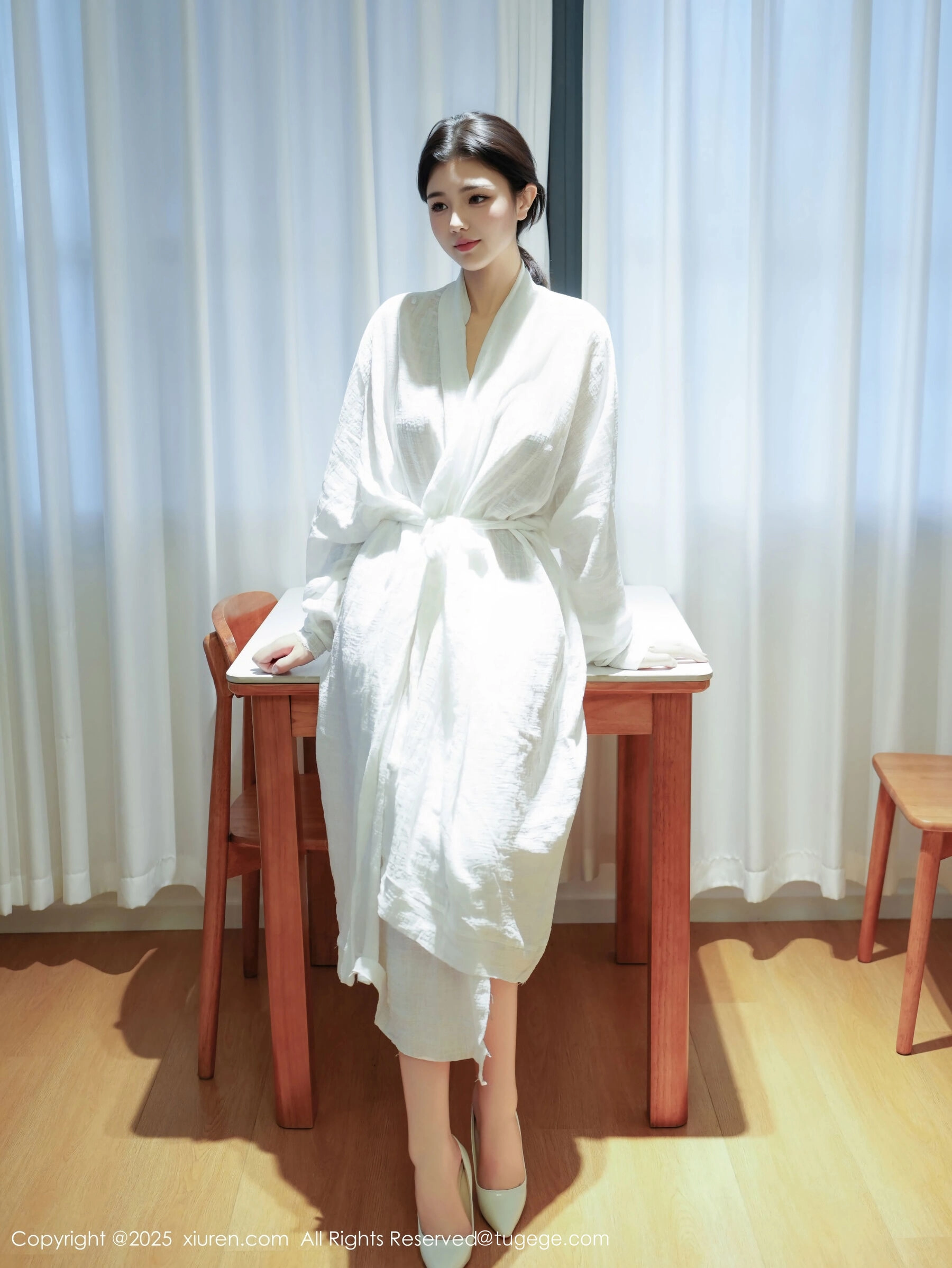 秀人网 林悦溪儿 Vol.10920 [53P]