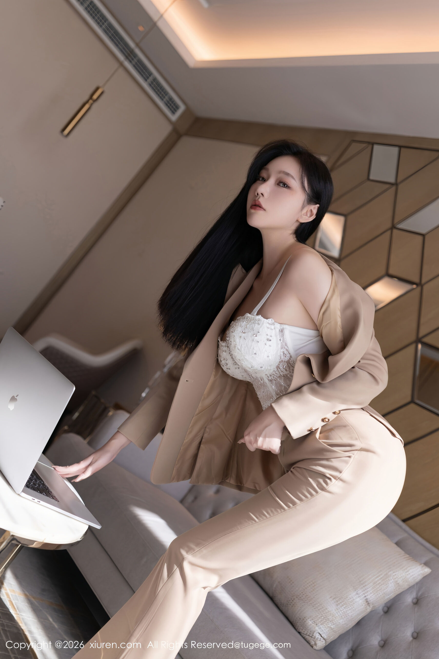 秀人网 安然anran Vol.11282 [72P]