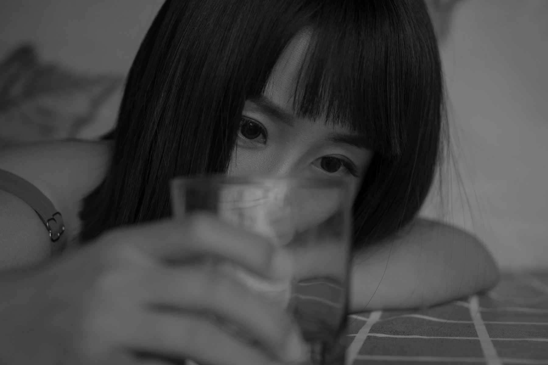 嫣然 – 《孤单边缘》[27P]