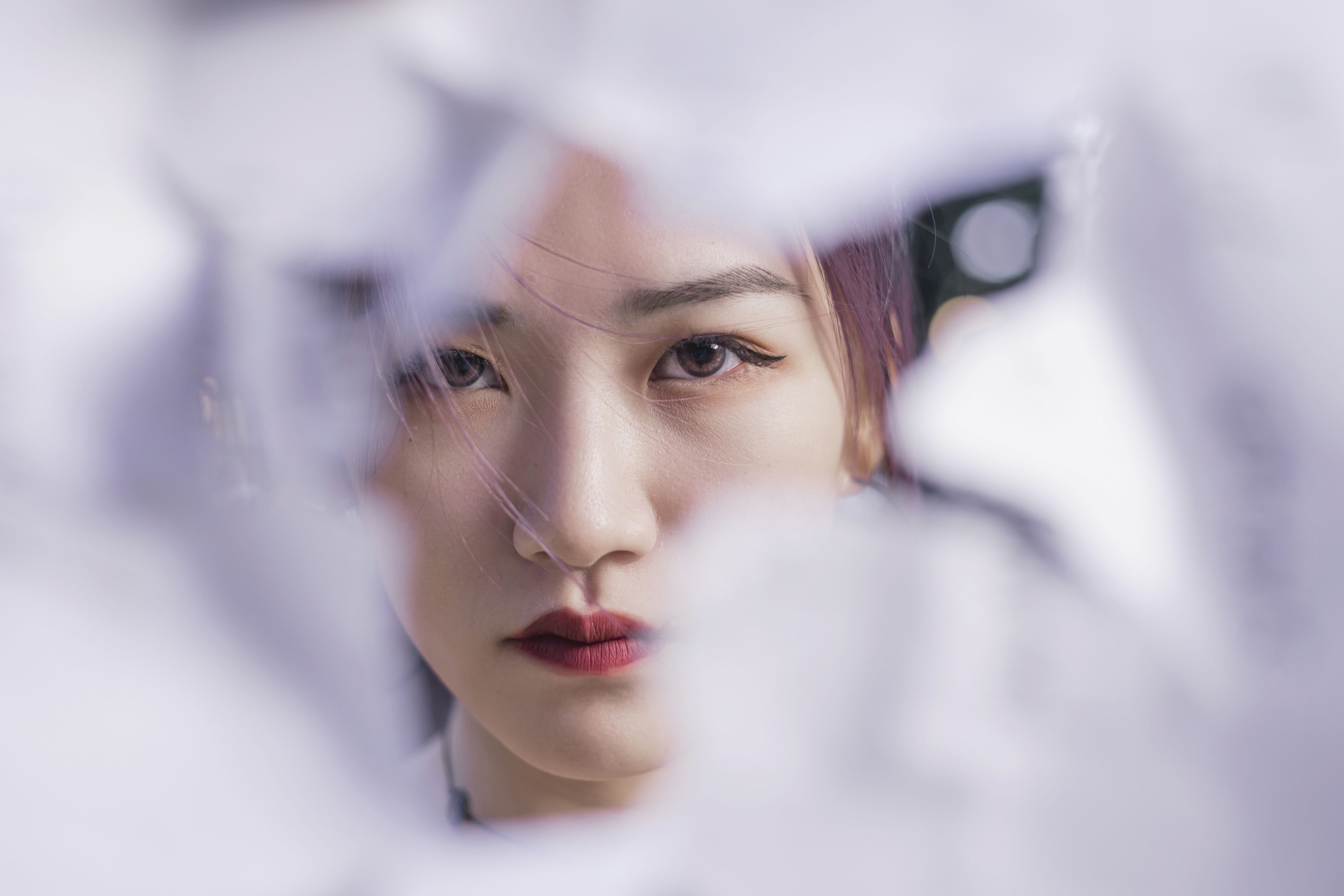 无 – 《不受束缚》[32P]