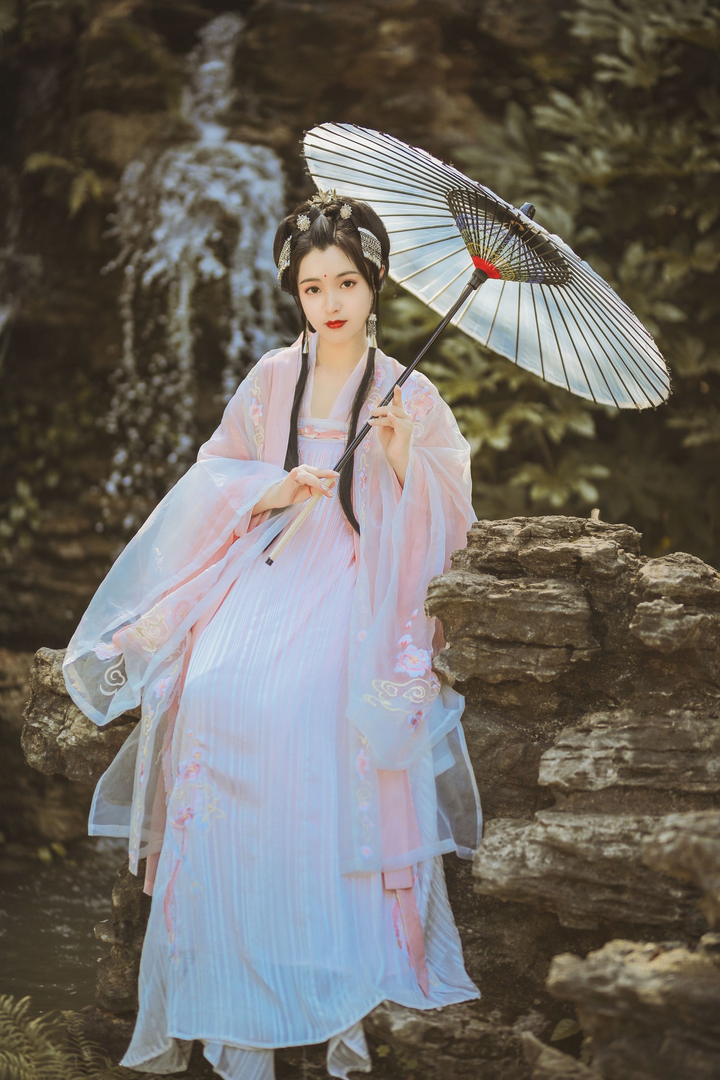 模特合集 – 《吟花酿》[19P]