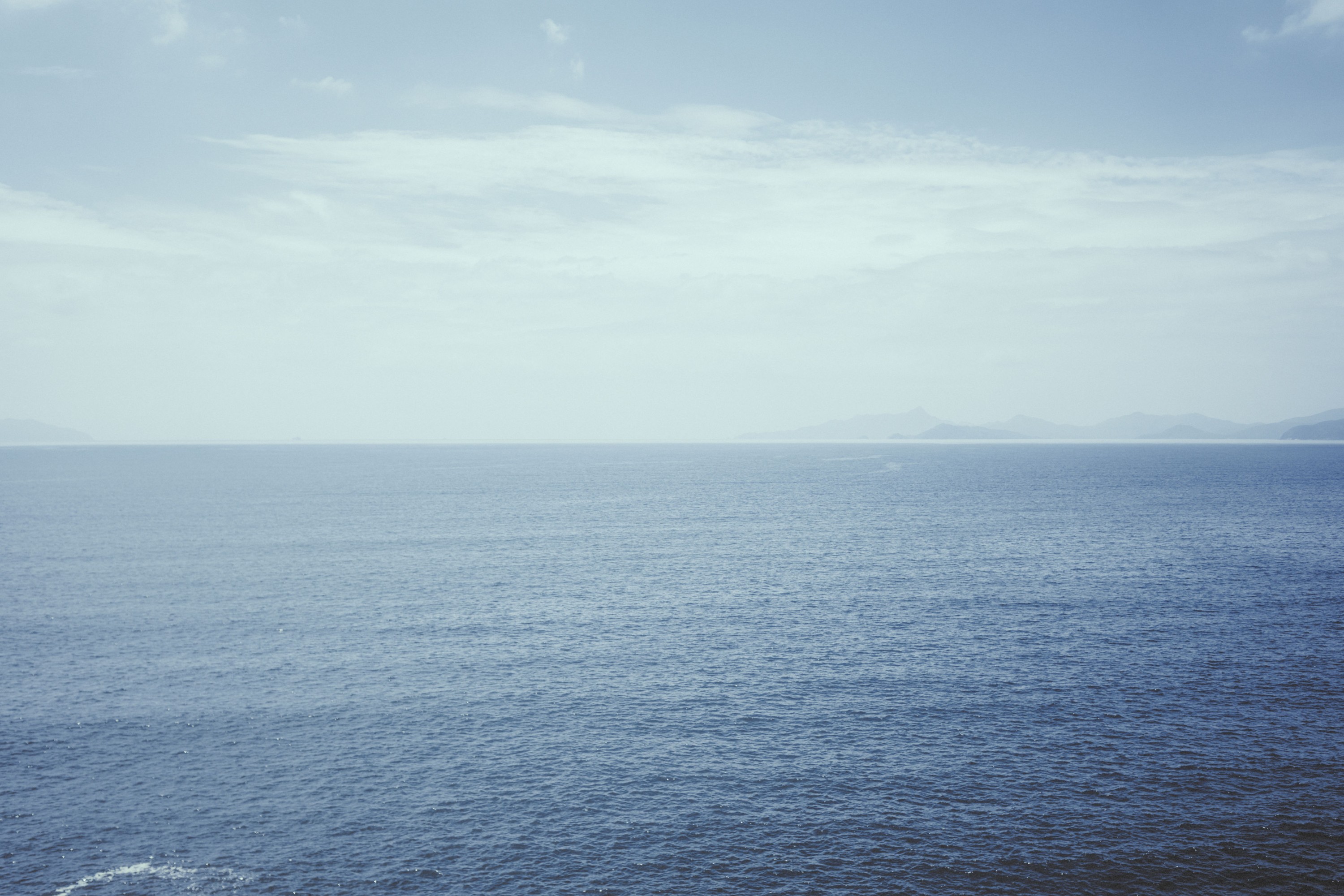 丁文 – 《云海天涯》[22P]