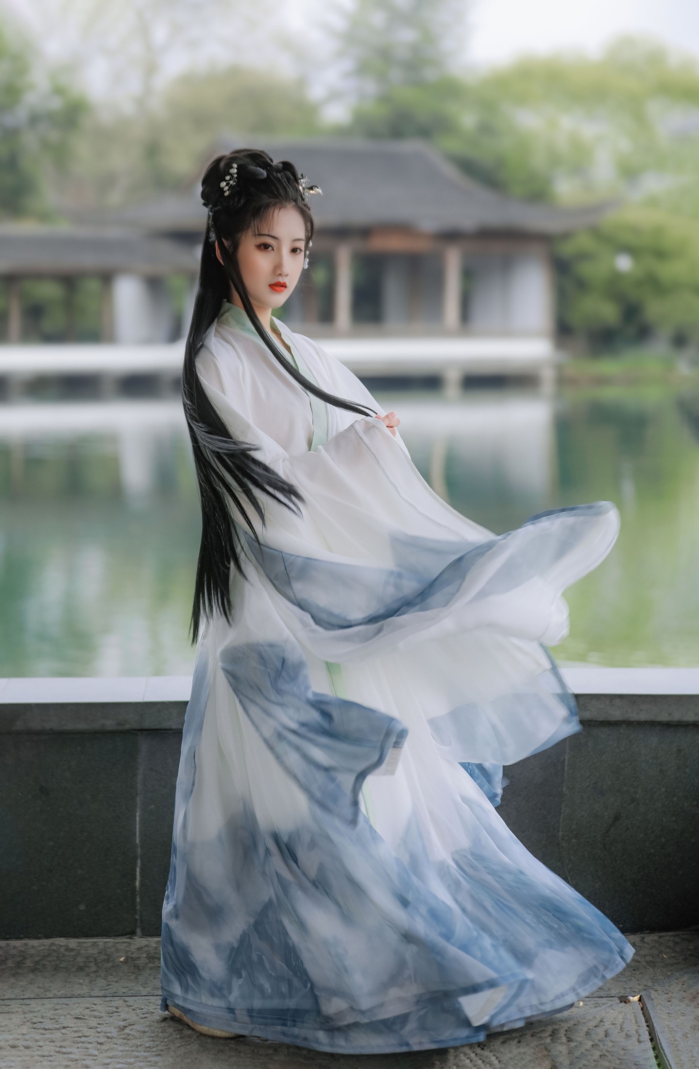 参商__ 朱哲立Leal – 《蒹葭苍苍》[22P]