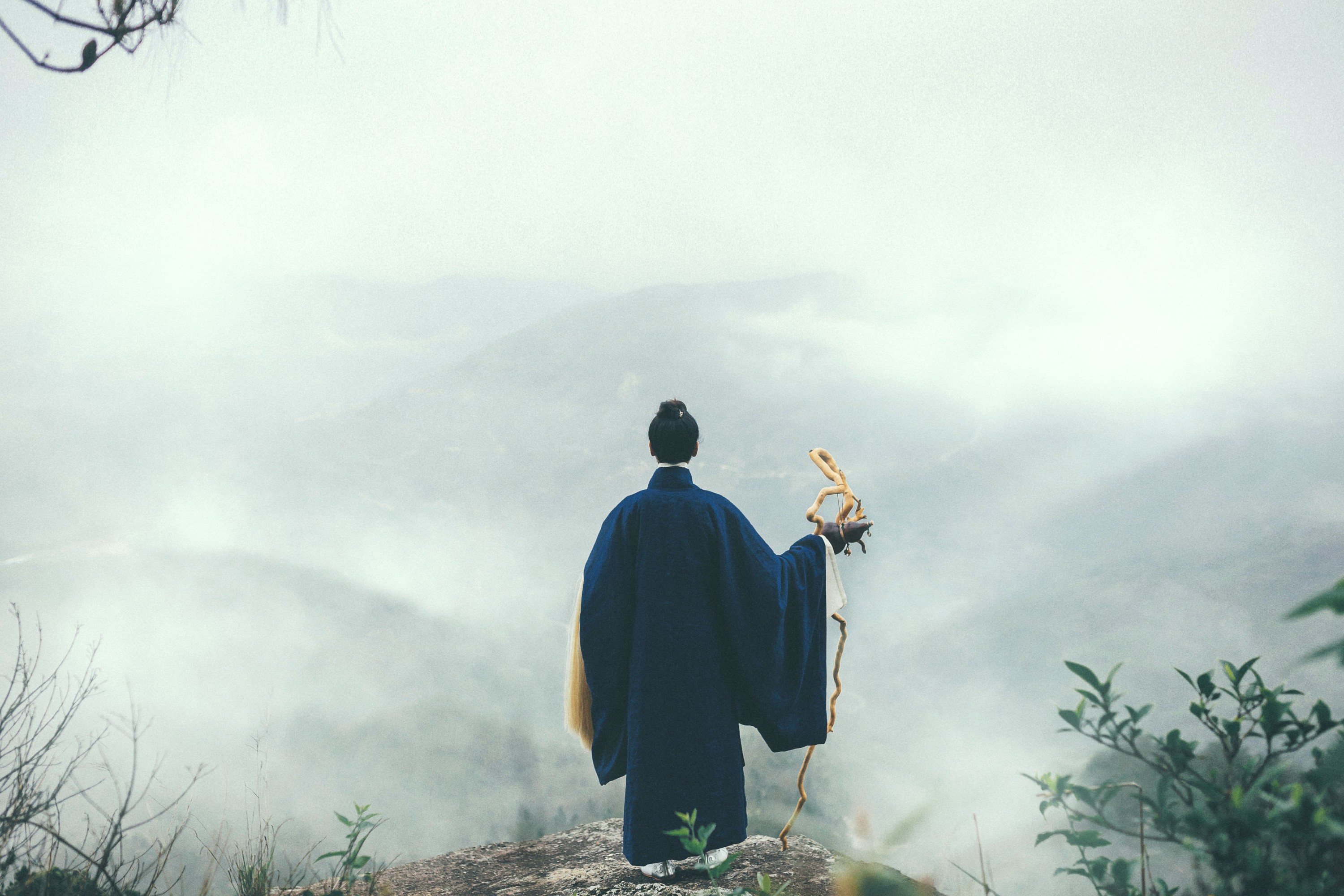 马崇道 – 《白云中》[24P]