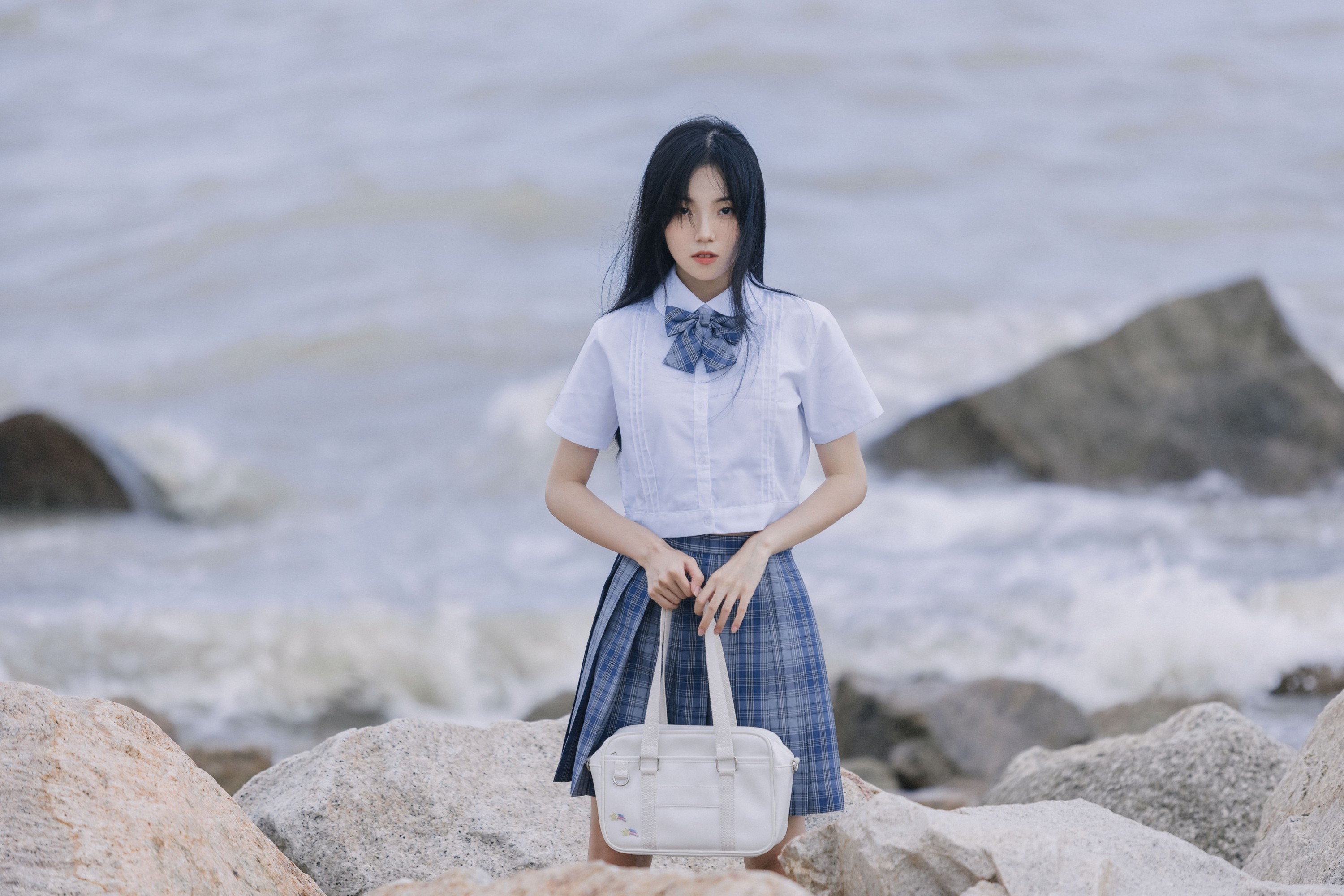 不爱说话酱 – 《大海与你》[22P]