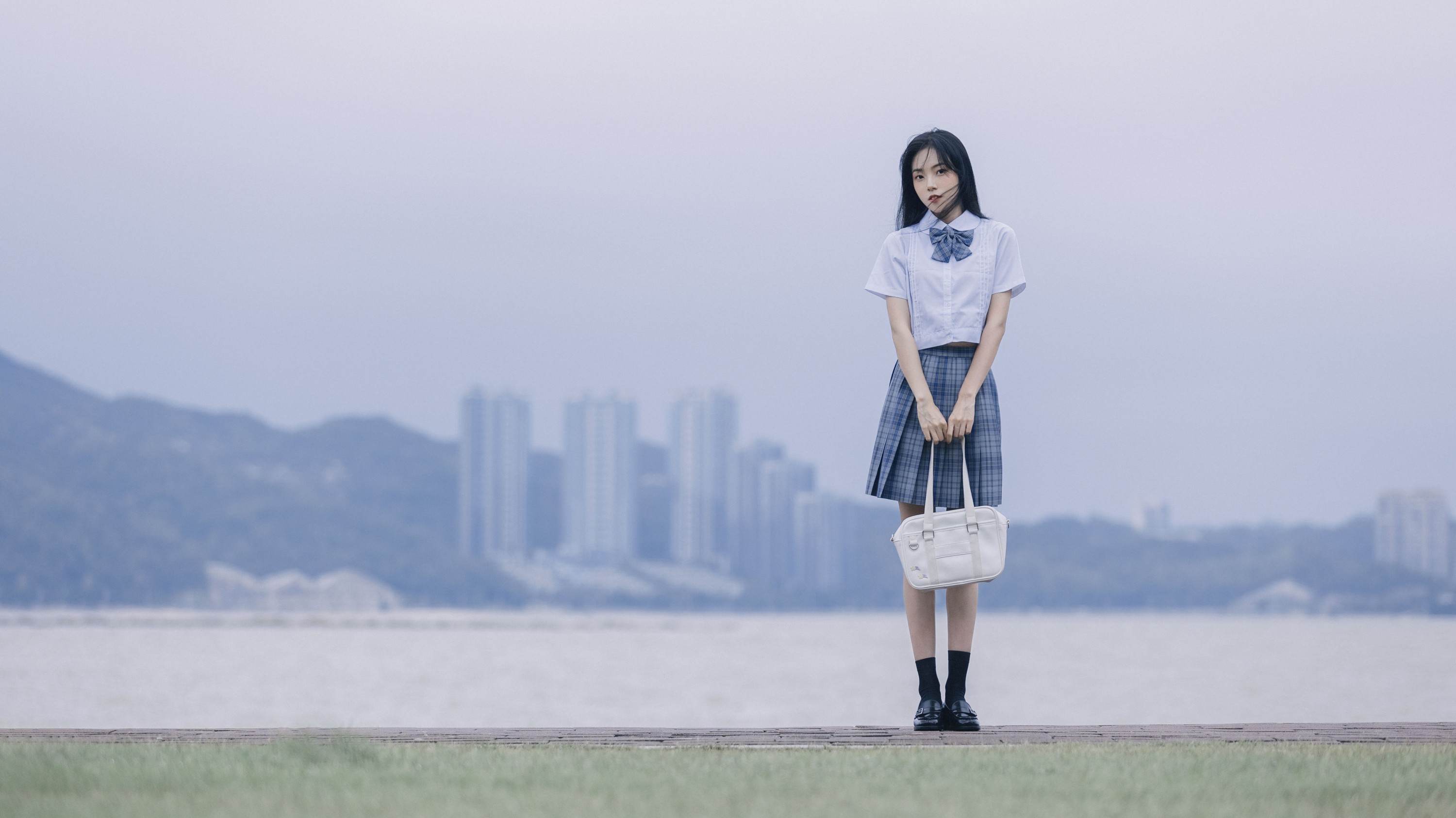 不爱说话酱 – 《大海与你》[22P]