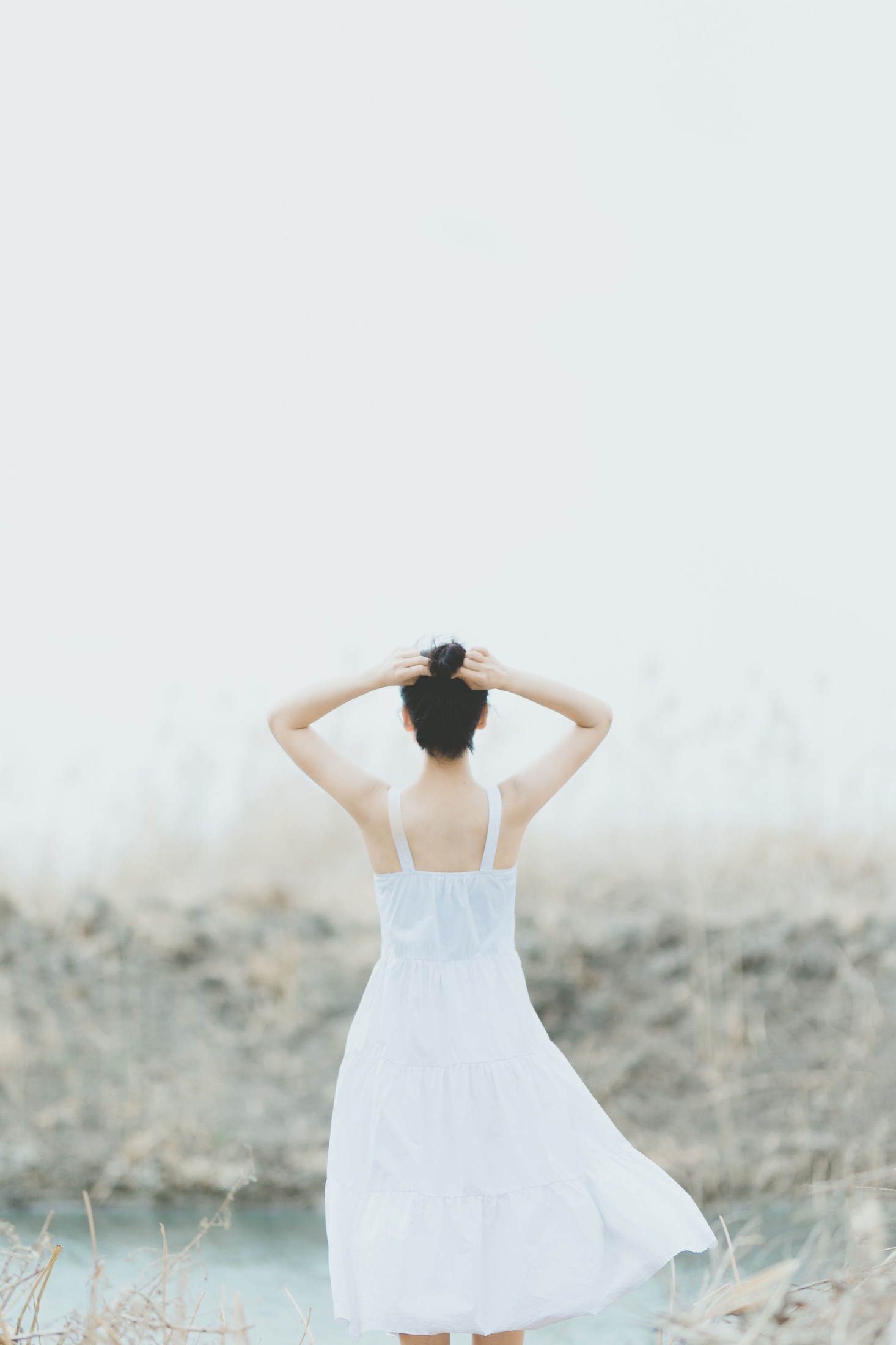 映霞 – 《等春来》[22P]