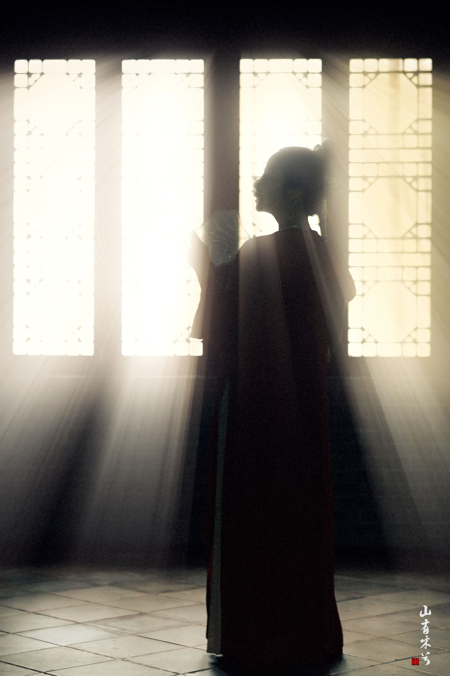 mandy – 《山有木兮》[27P]