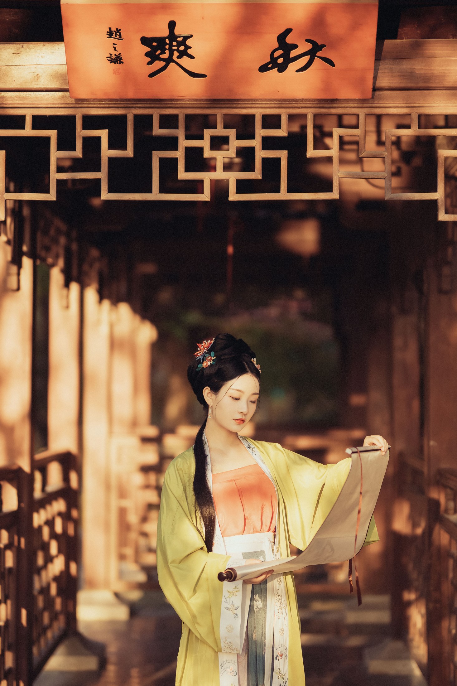 xxSilver – 《临江秋枫》[37P]