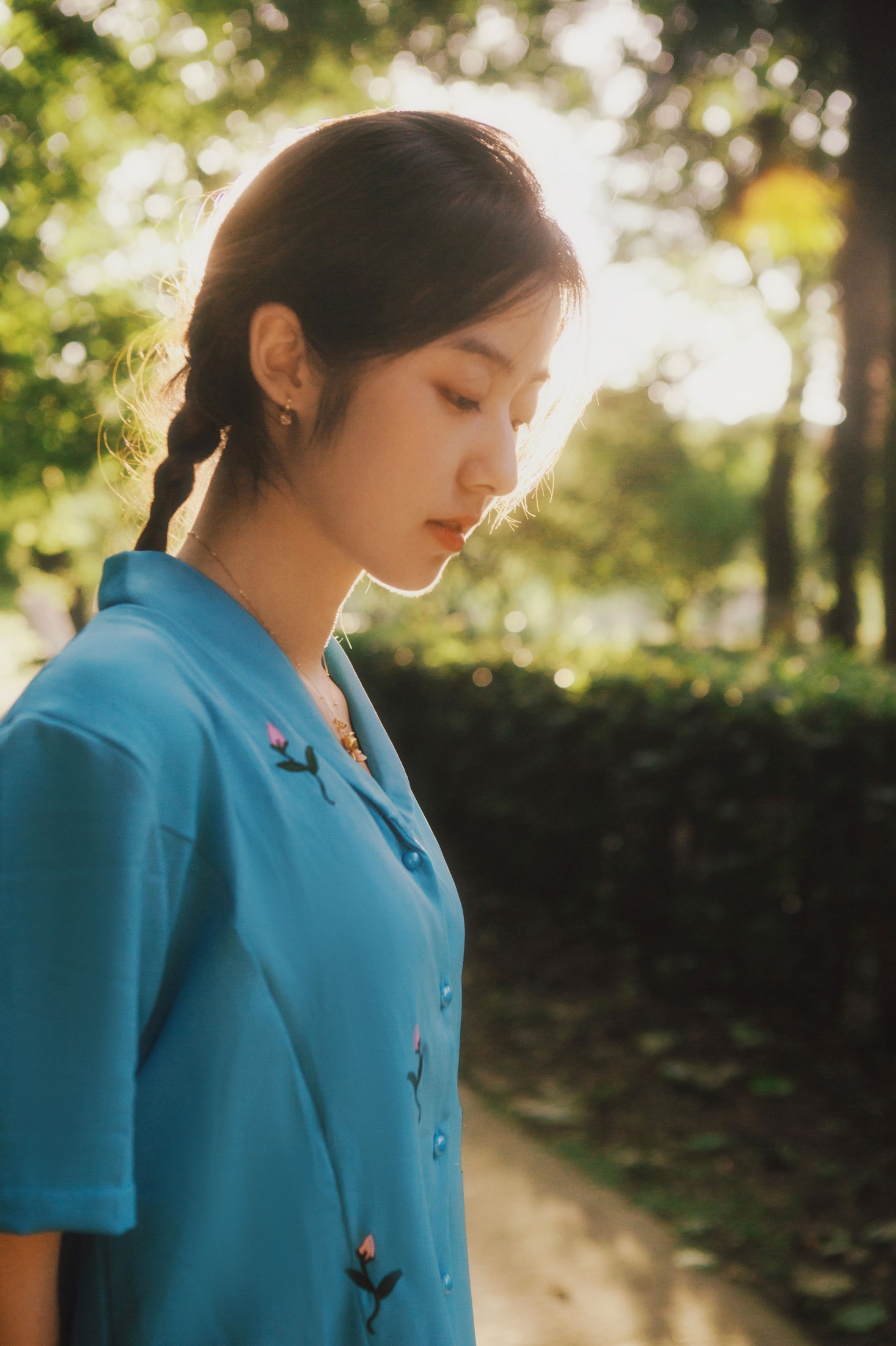 而光阴皎洁n – 《夏日伊始》[24P]