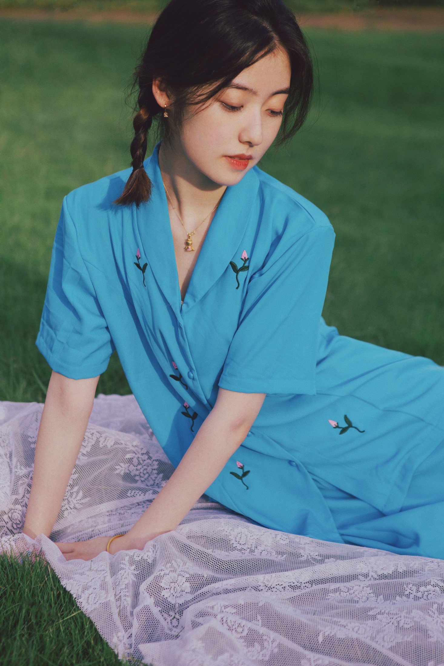 而光阴皎洁n – 《夏日伊始》[24P]