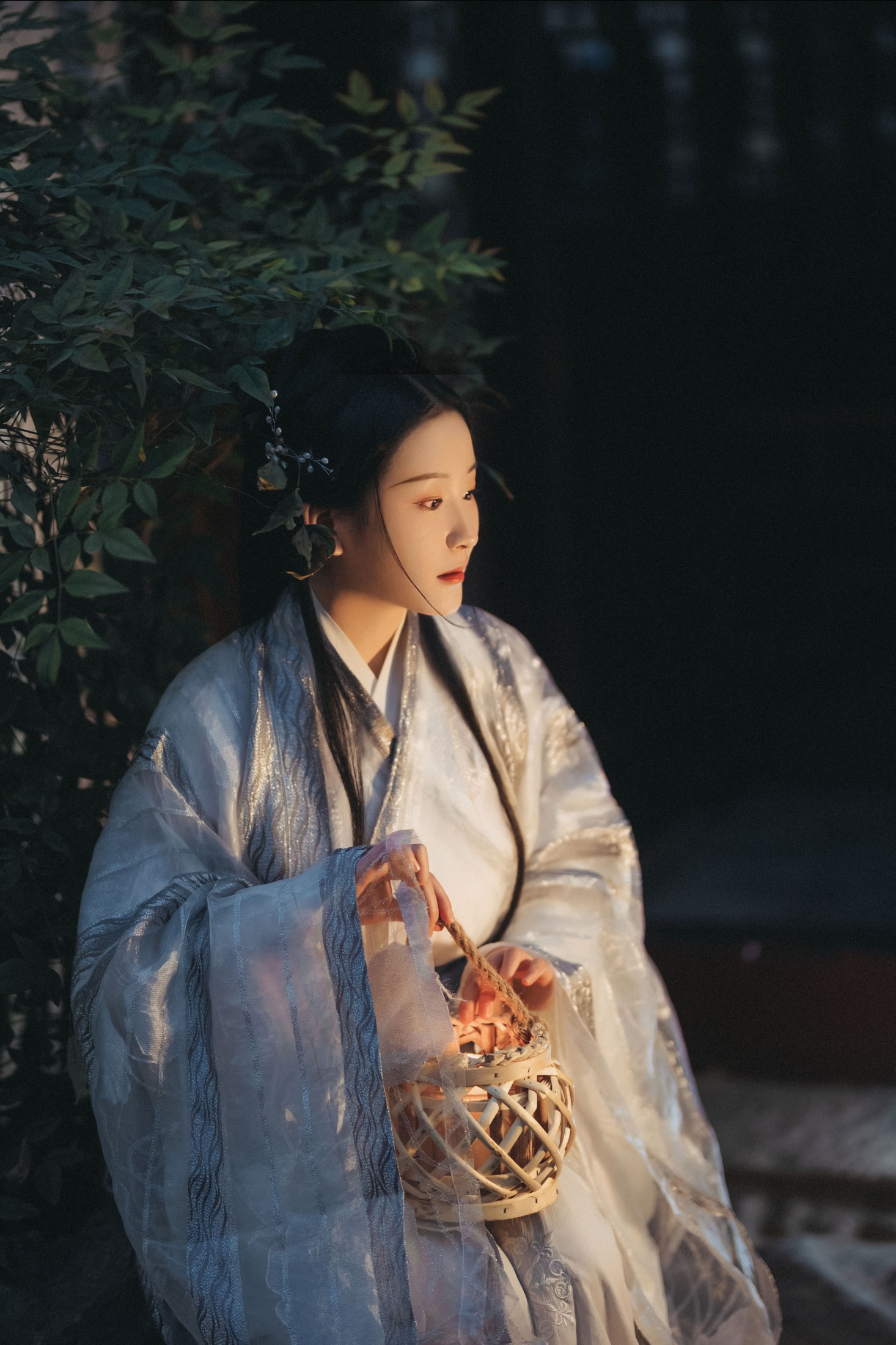 淡蓝色忧伤静流淌 – 《南歌子》[27P]