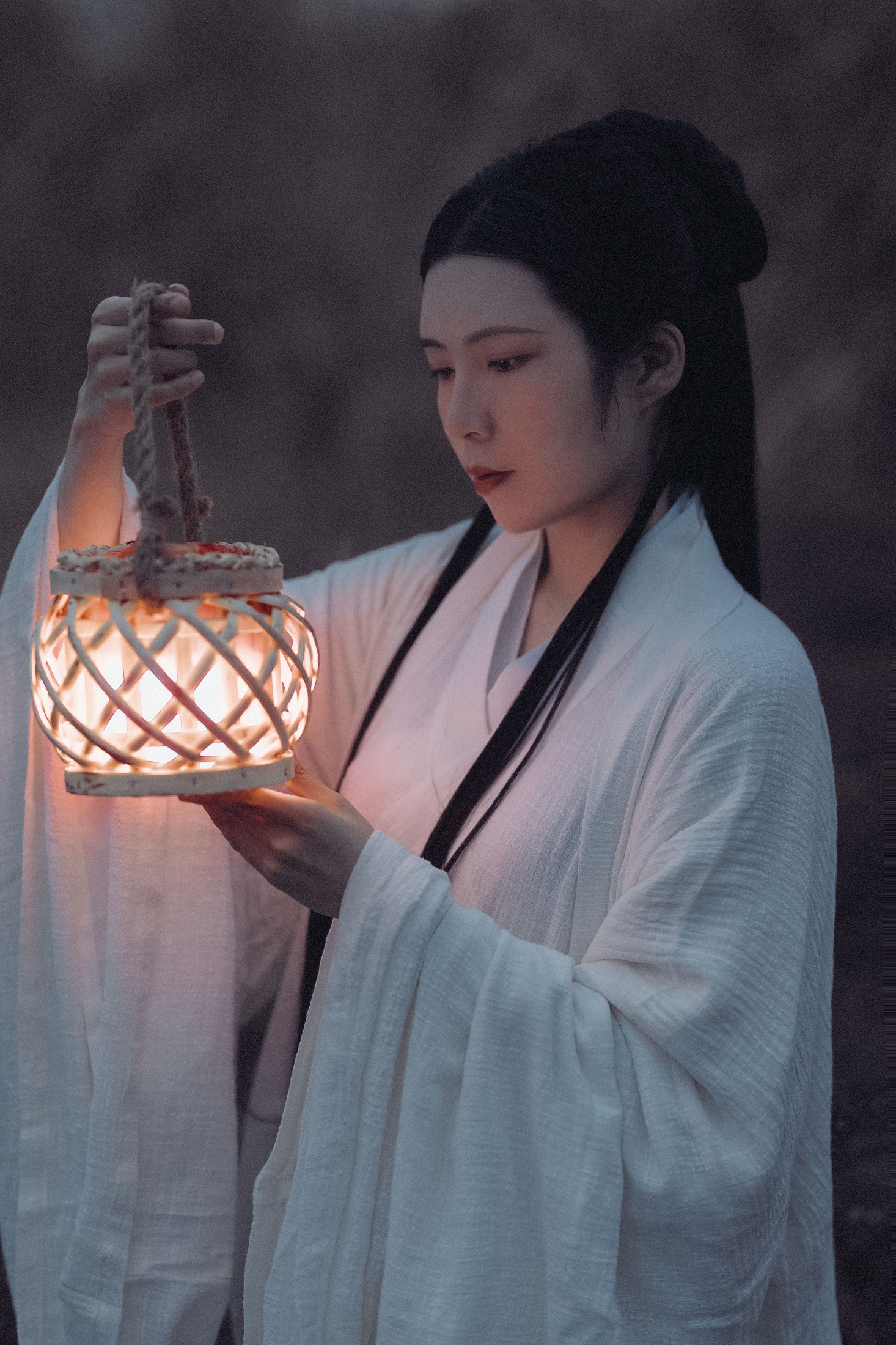 Yiyi  – 《白衣隐》[27P]