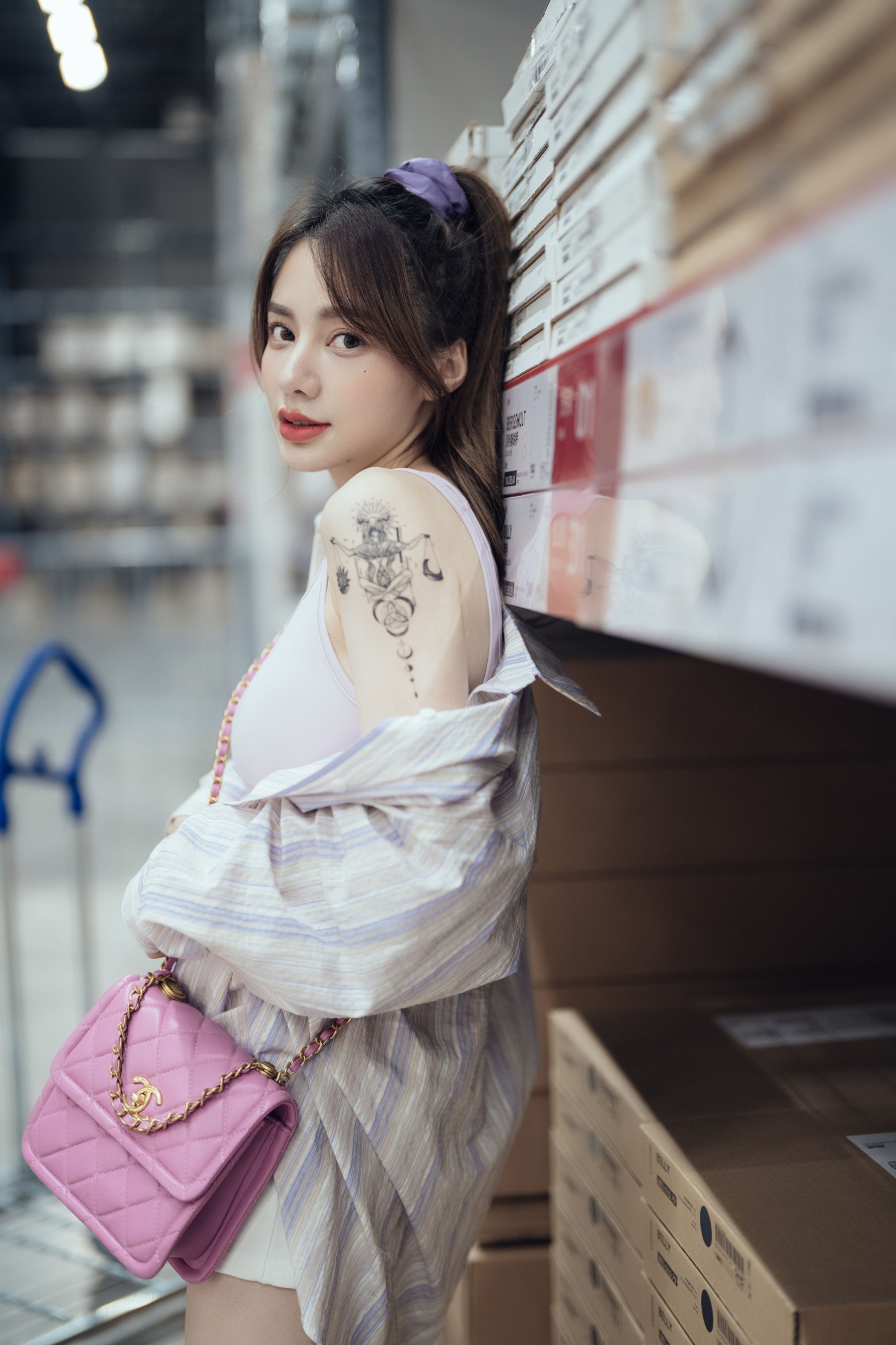 姝雯同学 – 《开心购物》[36P]