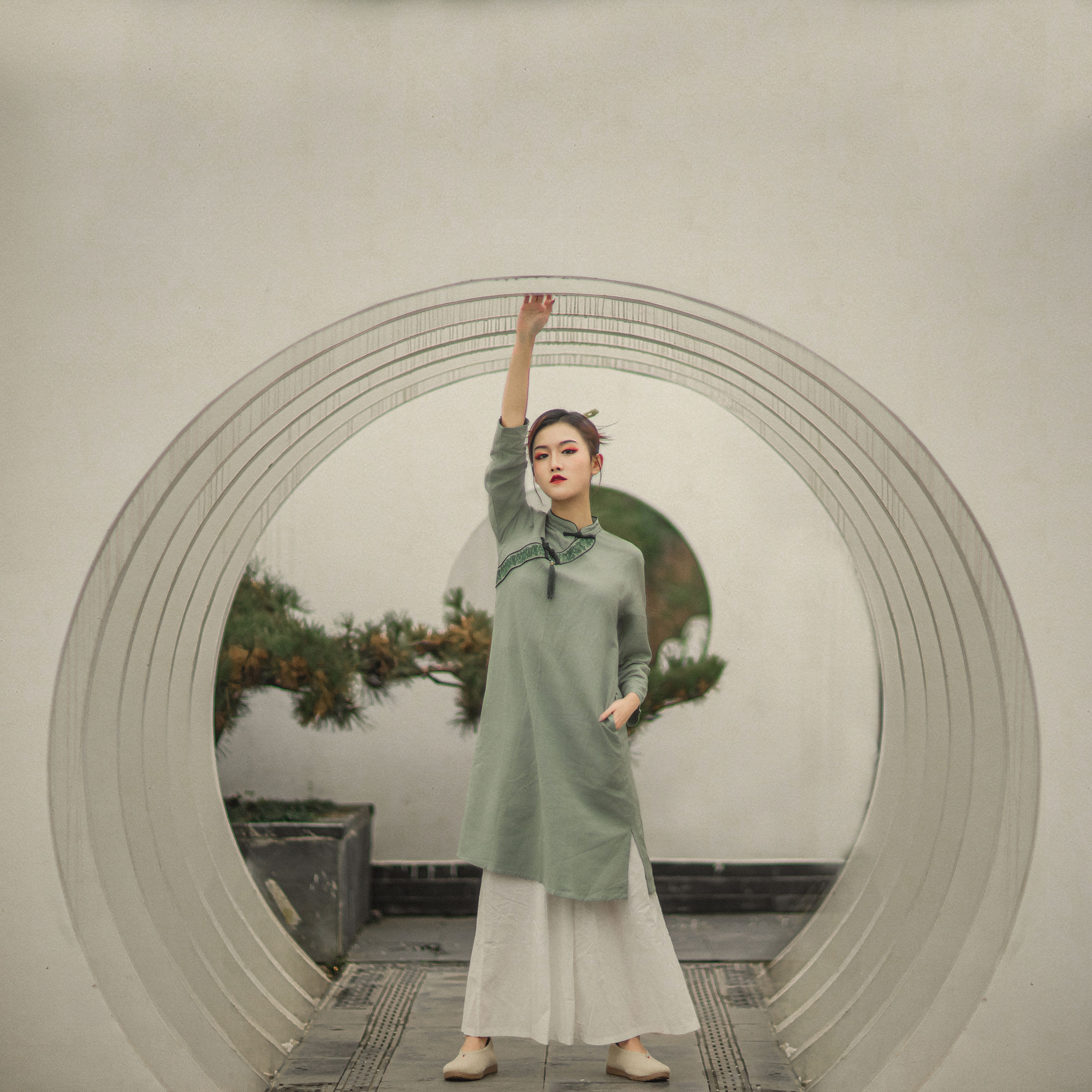 古月 – 《不二》[23P]