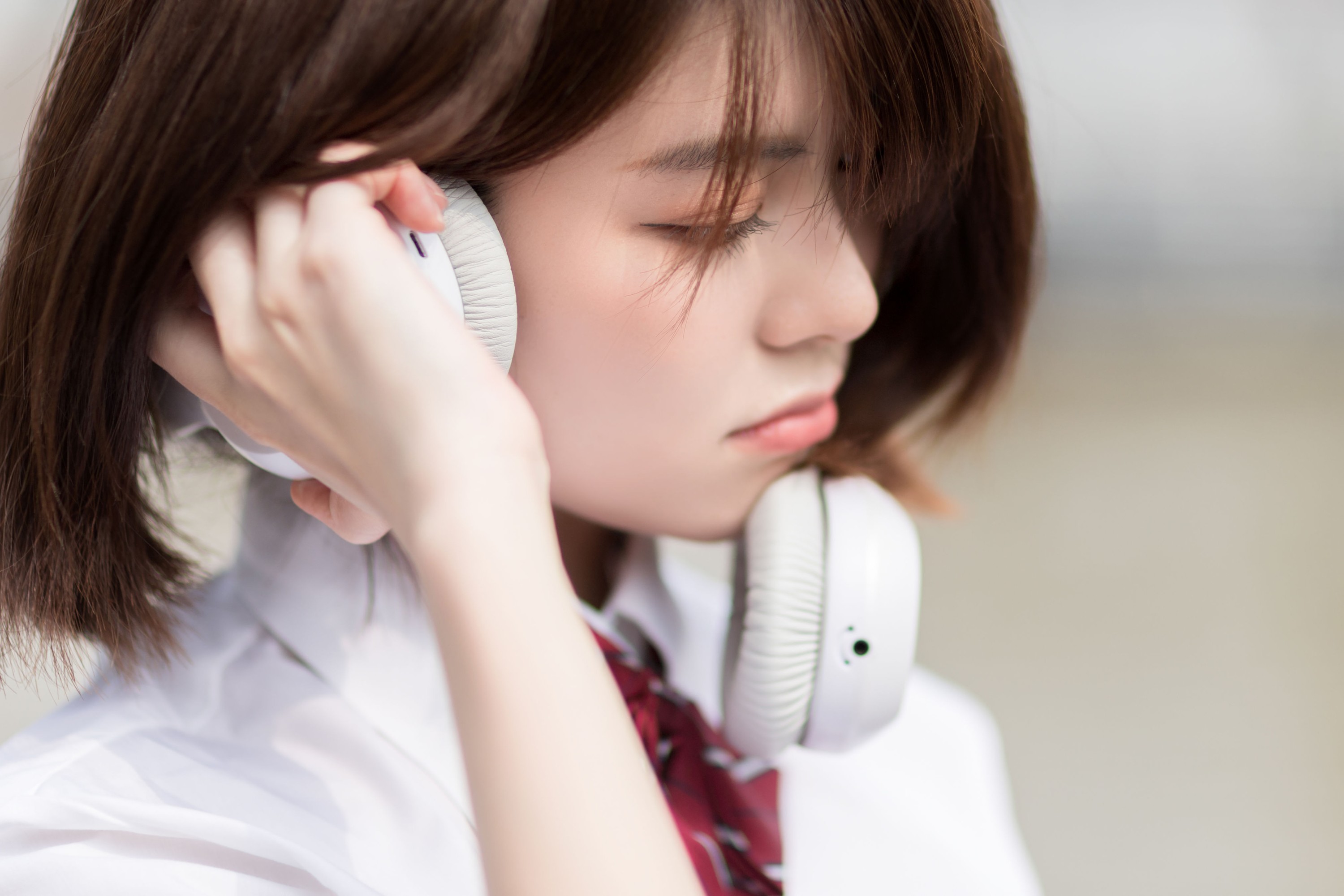 珺珺 – 《人间四月天》[27P]