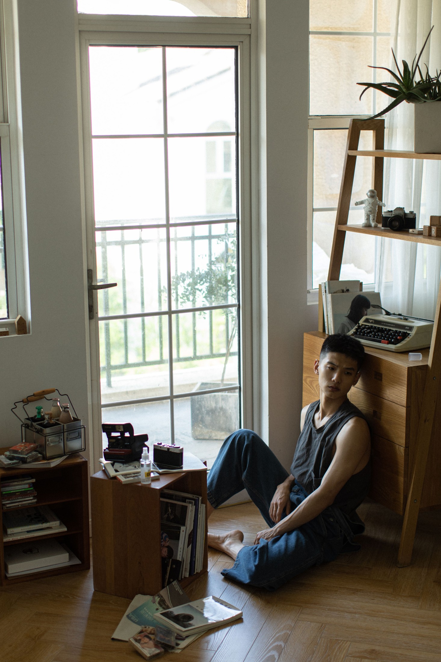 周安 – 《背带裤男孩》[35P]