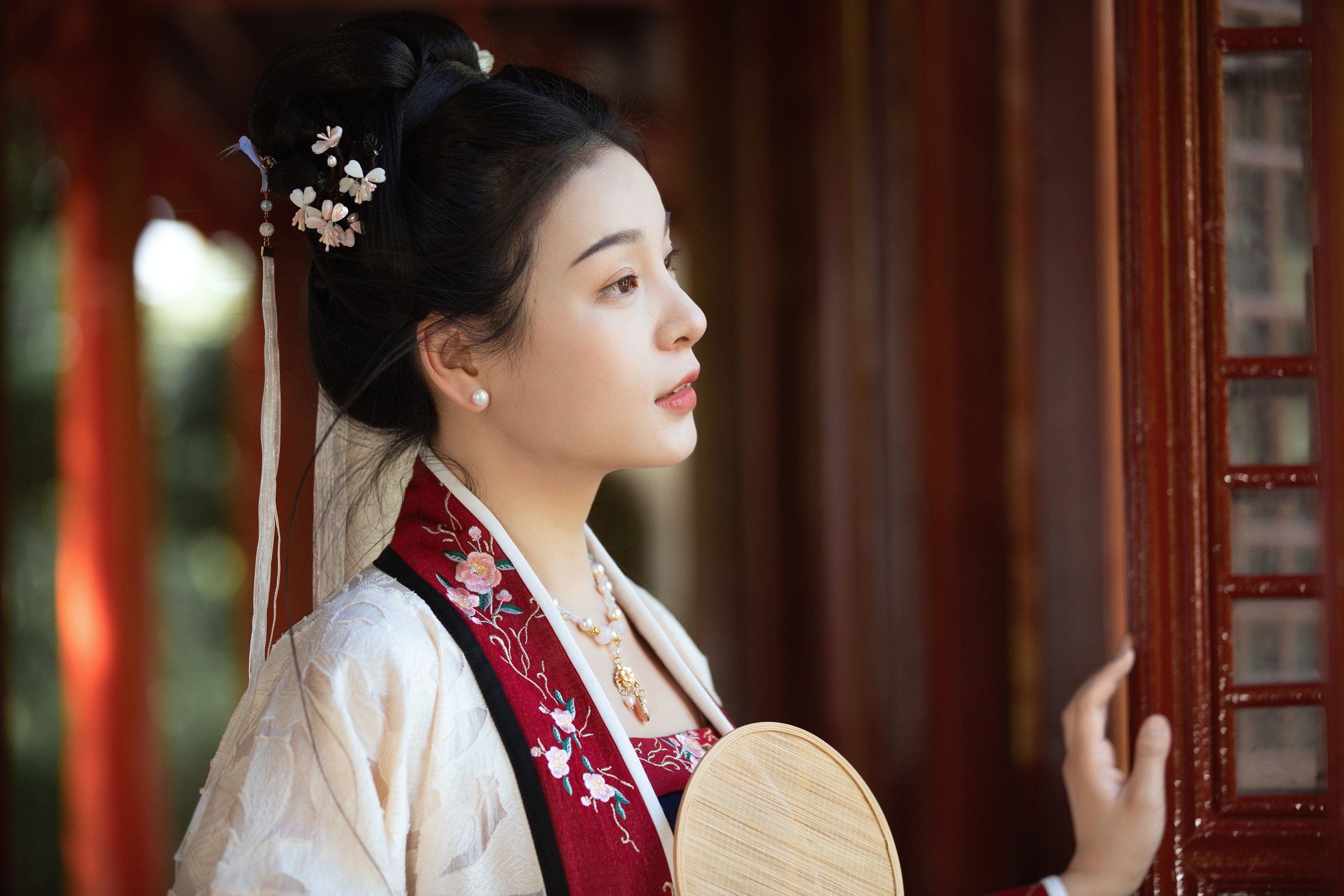 肖肖 – 《小园游记》[25P]