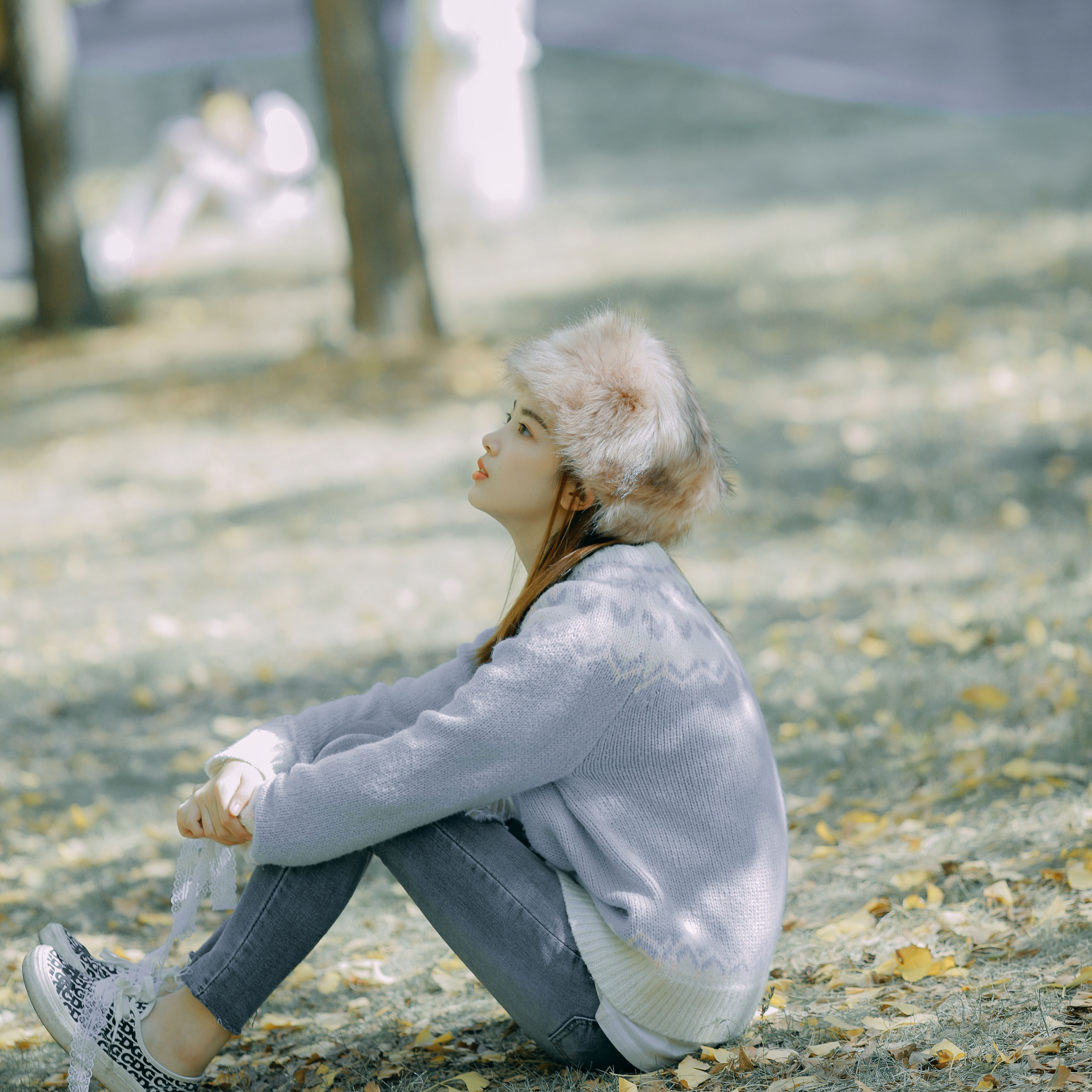 一鸭咿呀哟 – 《蓝色的银杏》[24P]