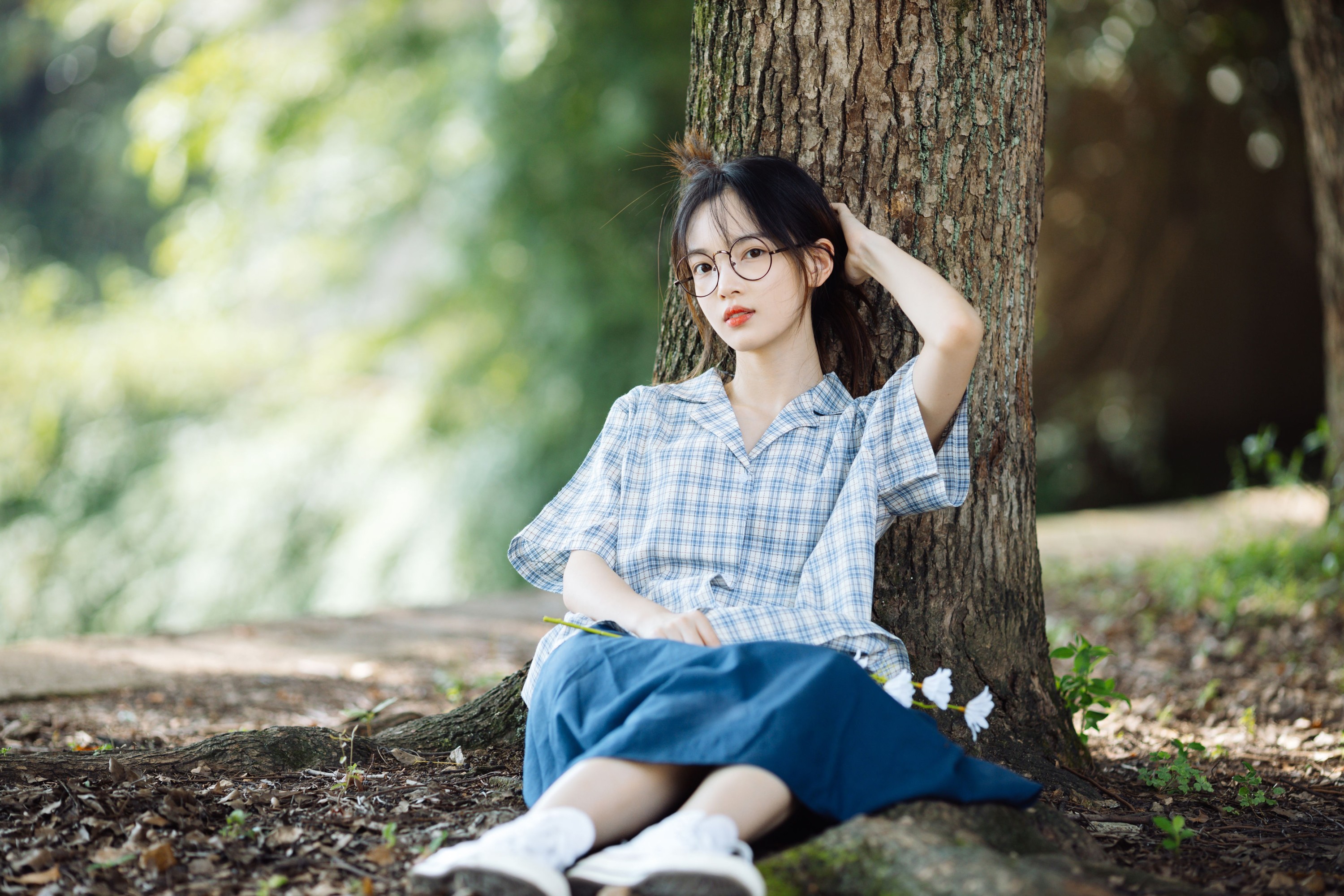 一鸭咿呀哟 – 《树下的蓝色往事》[24P]