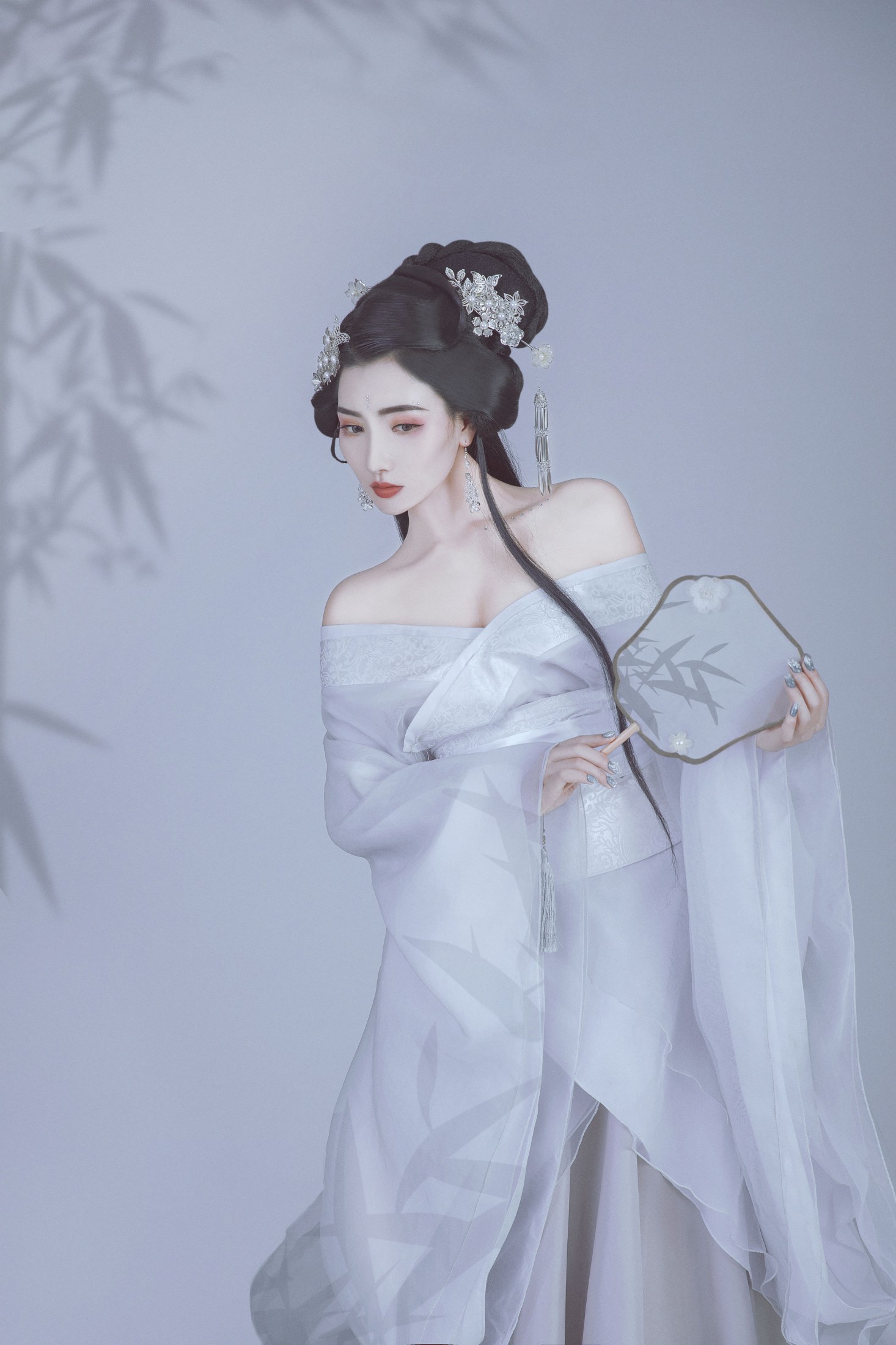 唯宝 – 《清月盈》[22P]