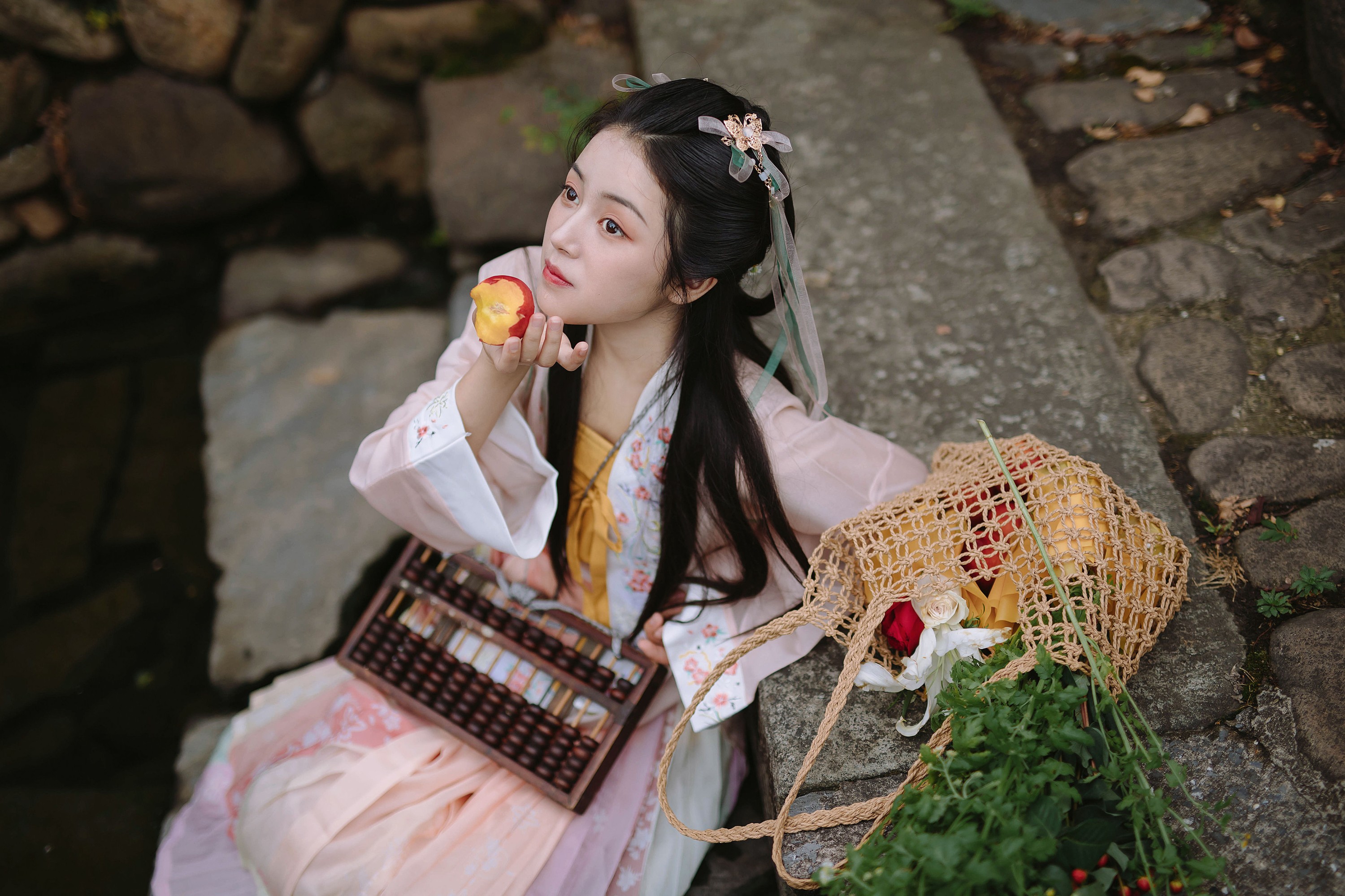 一枝陶然  – 《卖花姑娘》[26P]