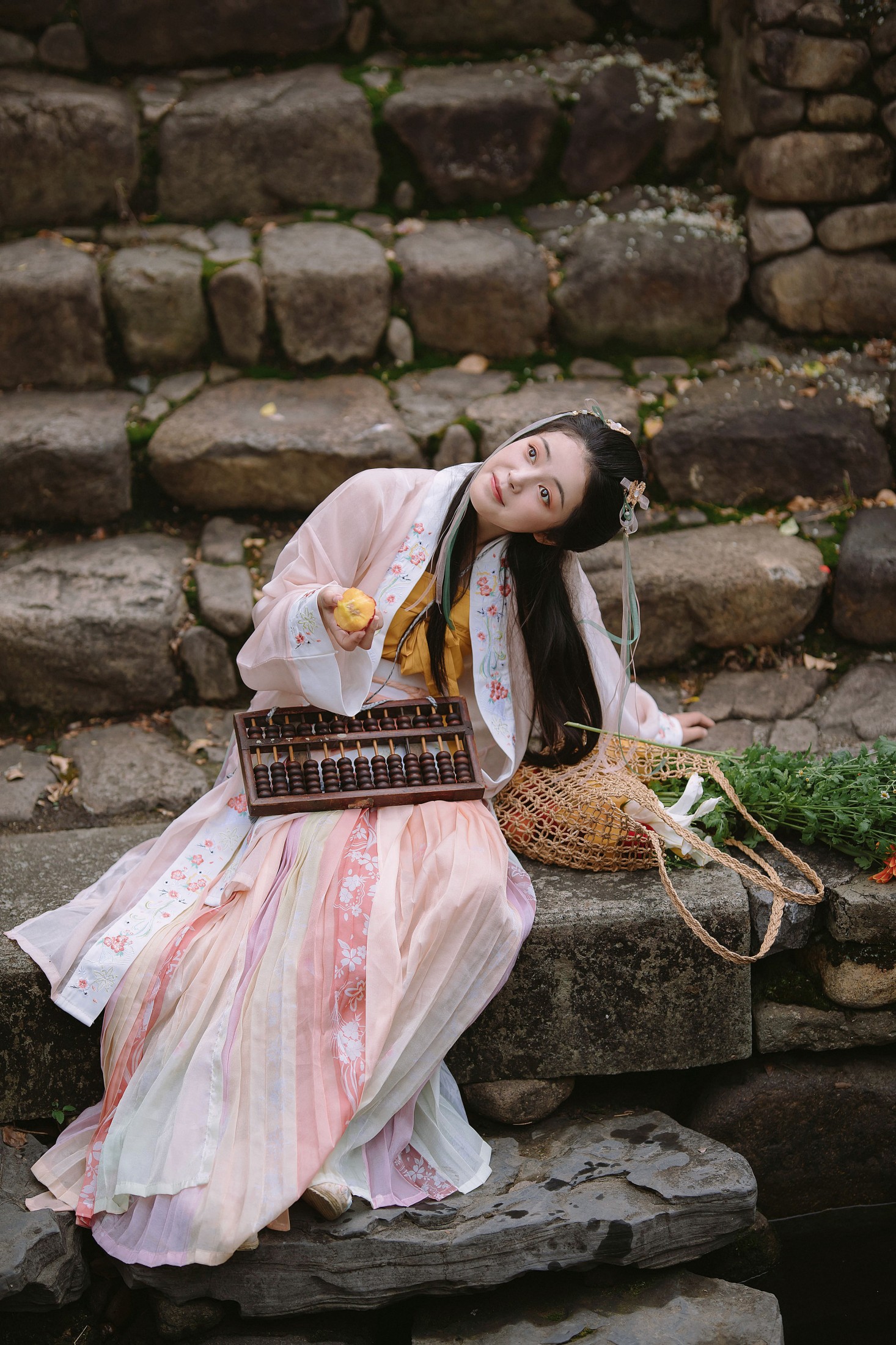 一枝陶然  – 《卖花姑娘》[26P]