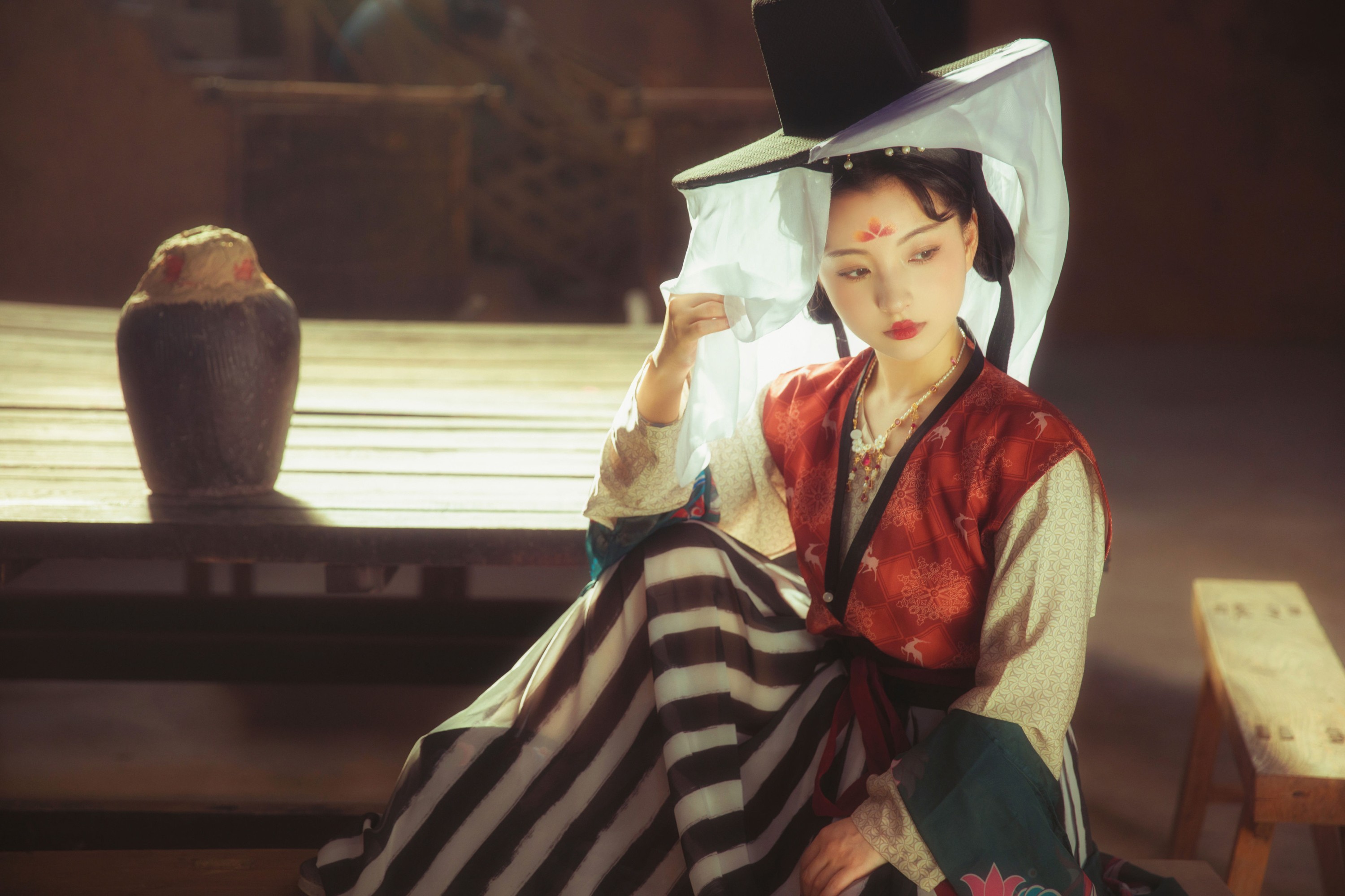 猪系少女日 – 《酒窖》[18P] 插图4