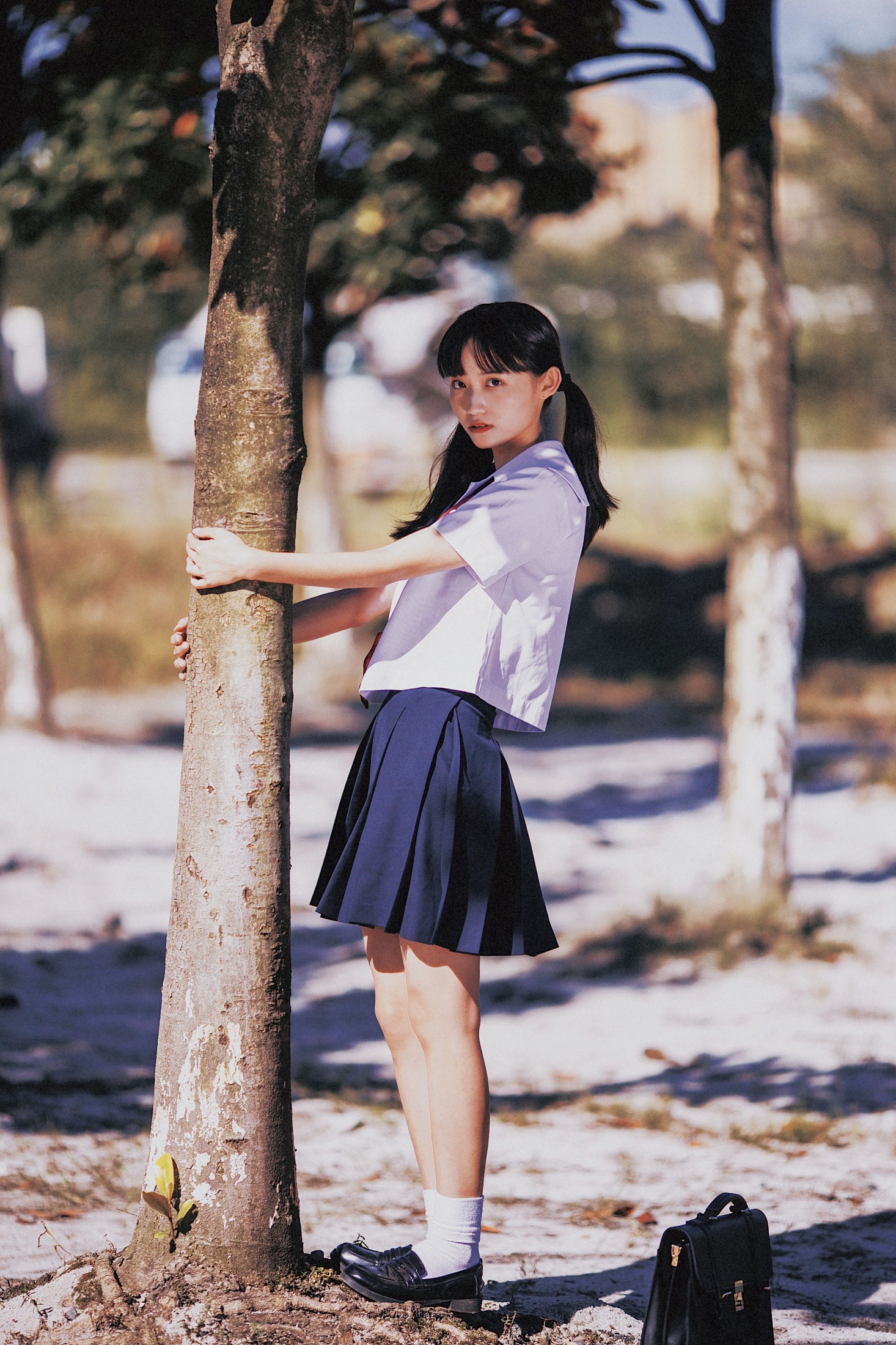 鈴木千奈 – 《铃木写真集》[48P]