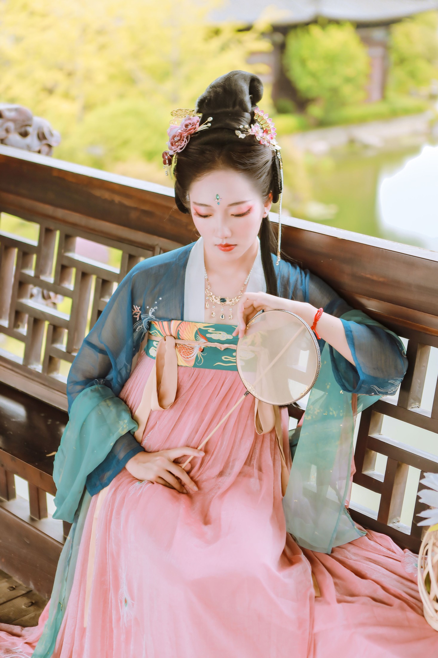 陌夕 – 《晚风庭院》[28P]