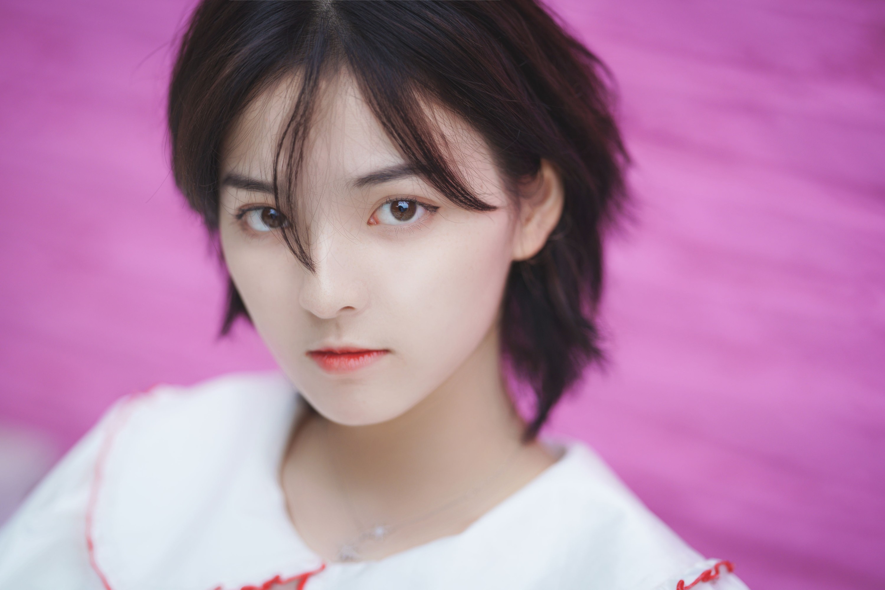 冯玉憬 – 《初次邂逅，超高颜值的粉红少女》[23P]