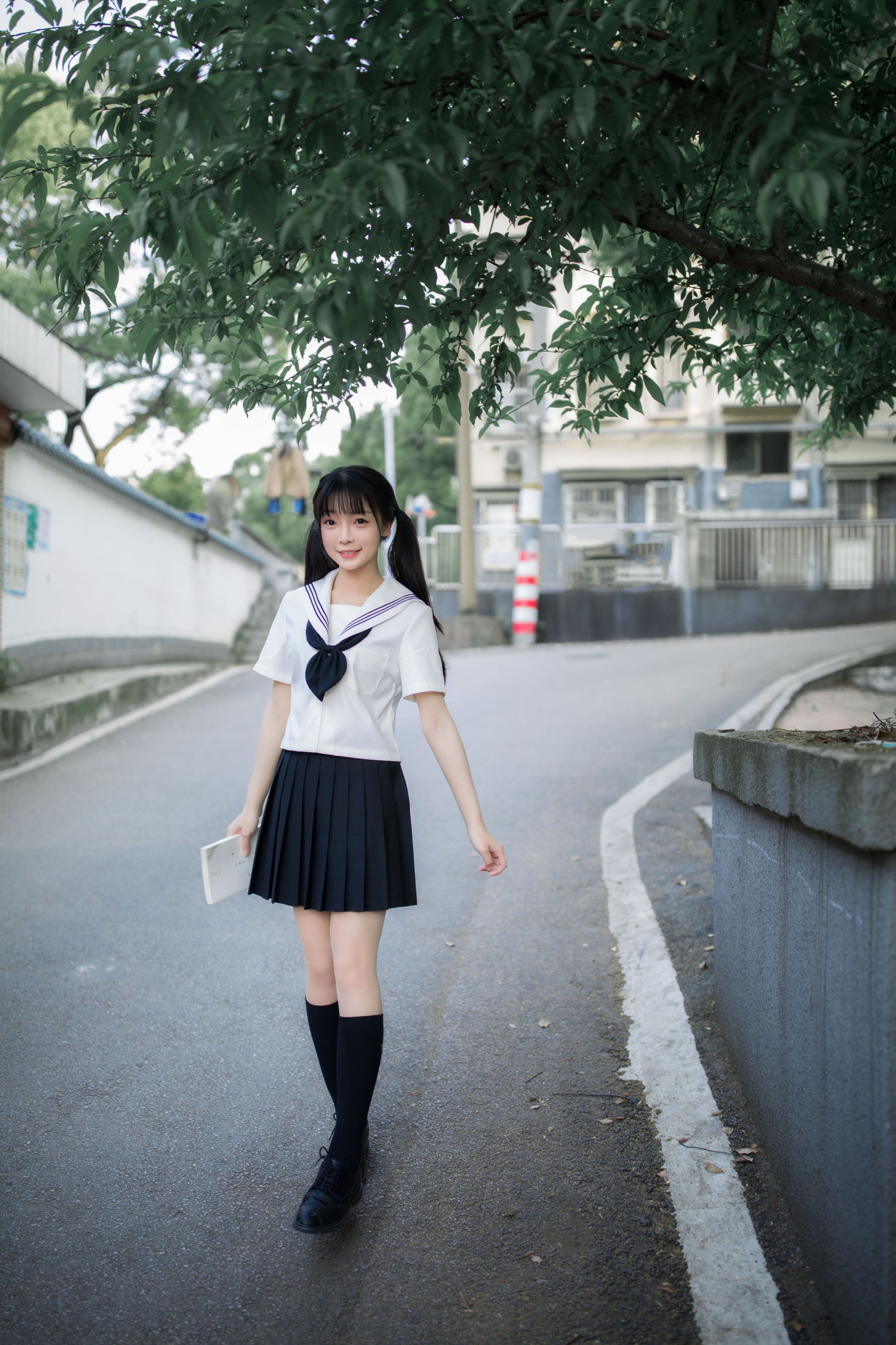 欣欣 – 《放学后》[43P]