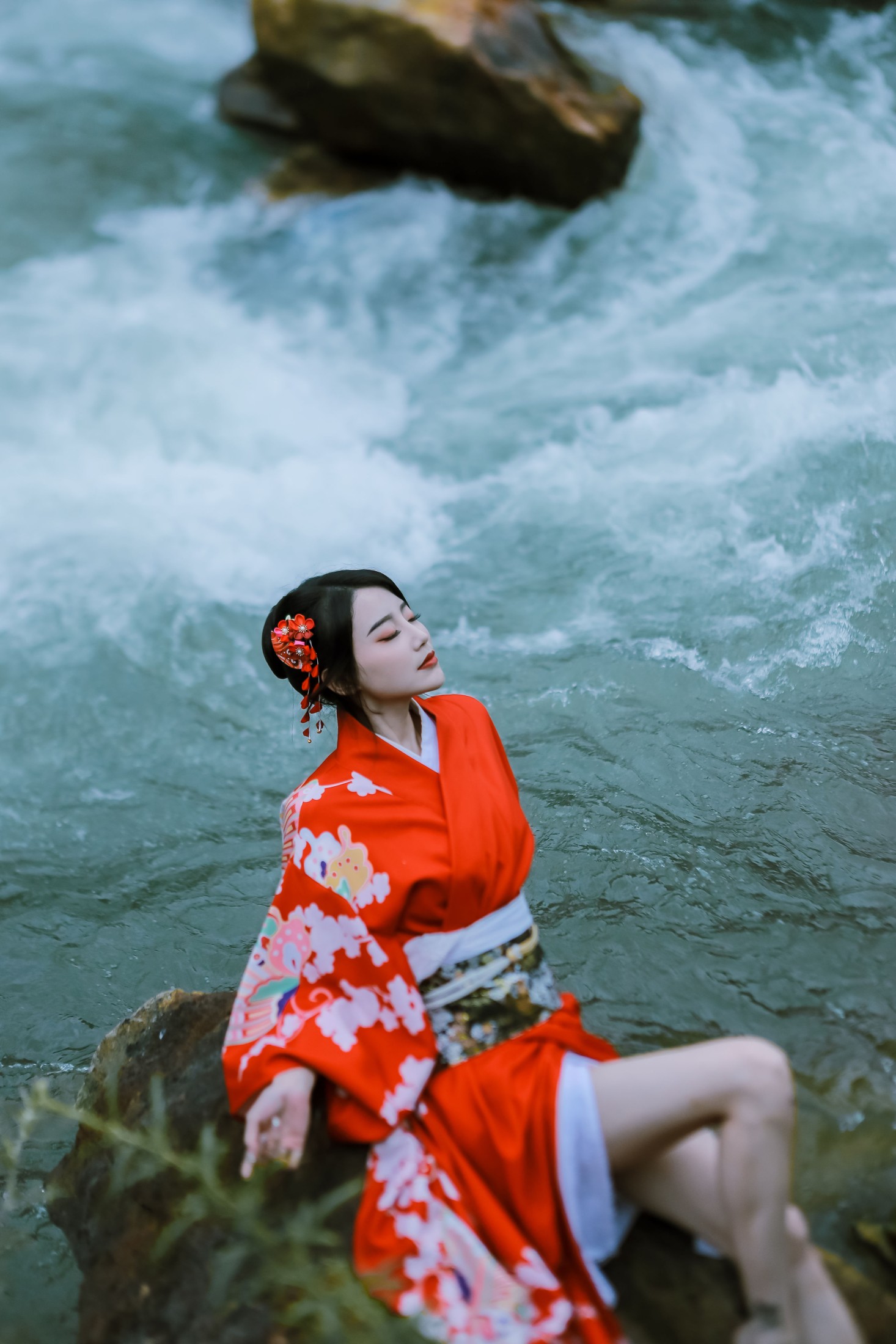 婷婷 – 《青山绿水间》[23P]