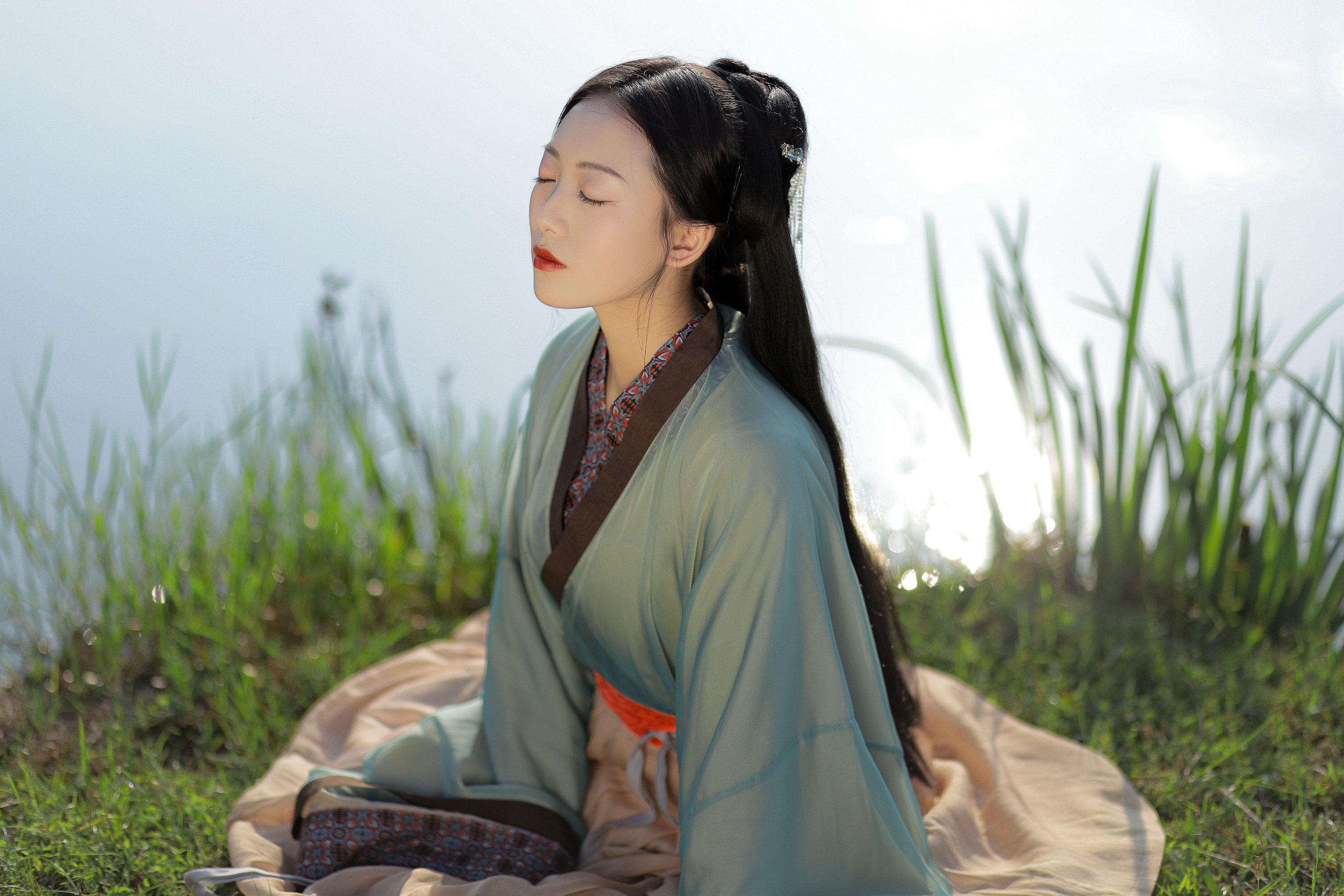 劉忄乂  – 《人间四月天》[24P]