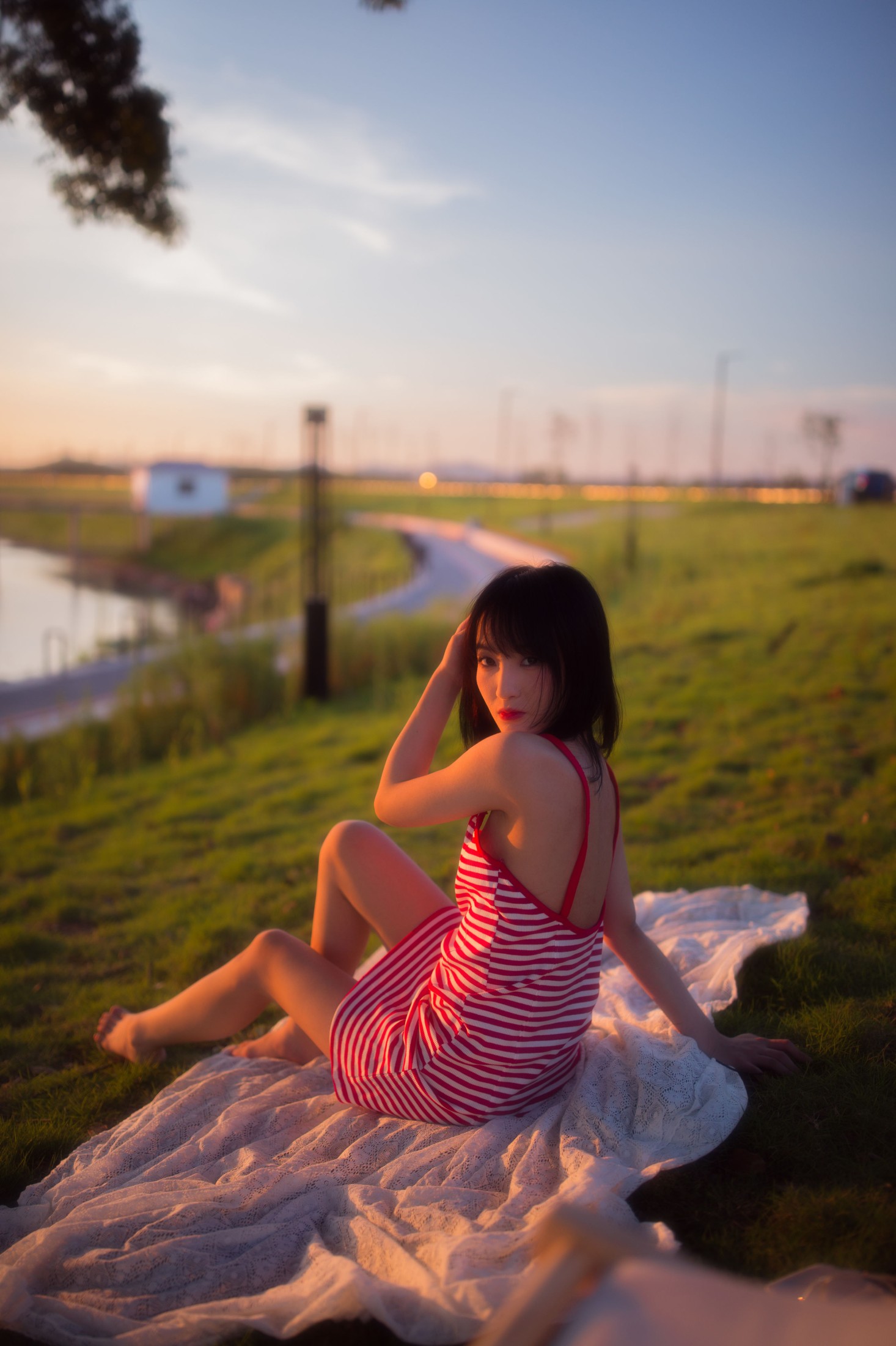 虾虾 – 《黄昏午后》[54P]