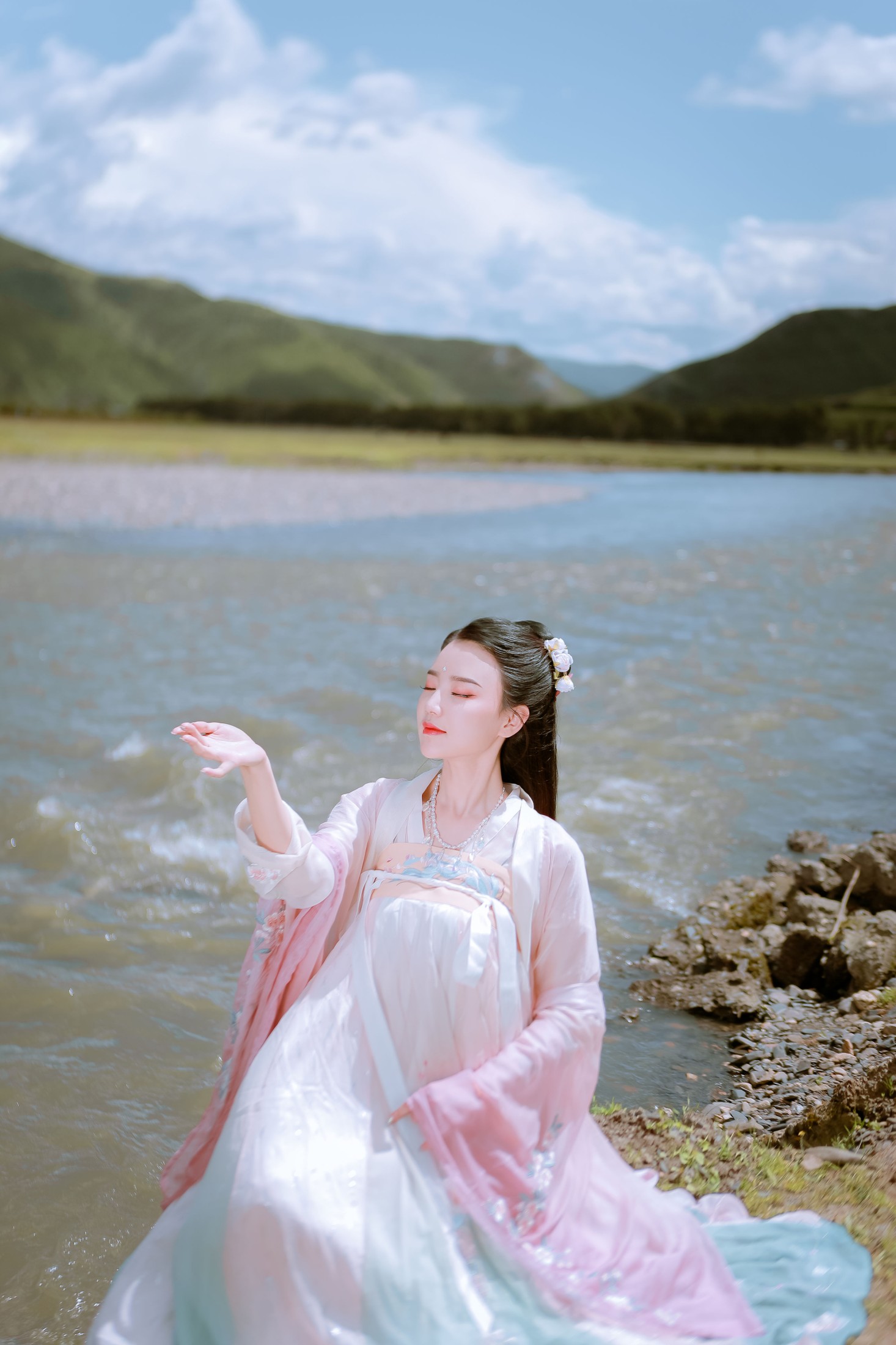 婷婷 – 《踏青》[22P]