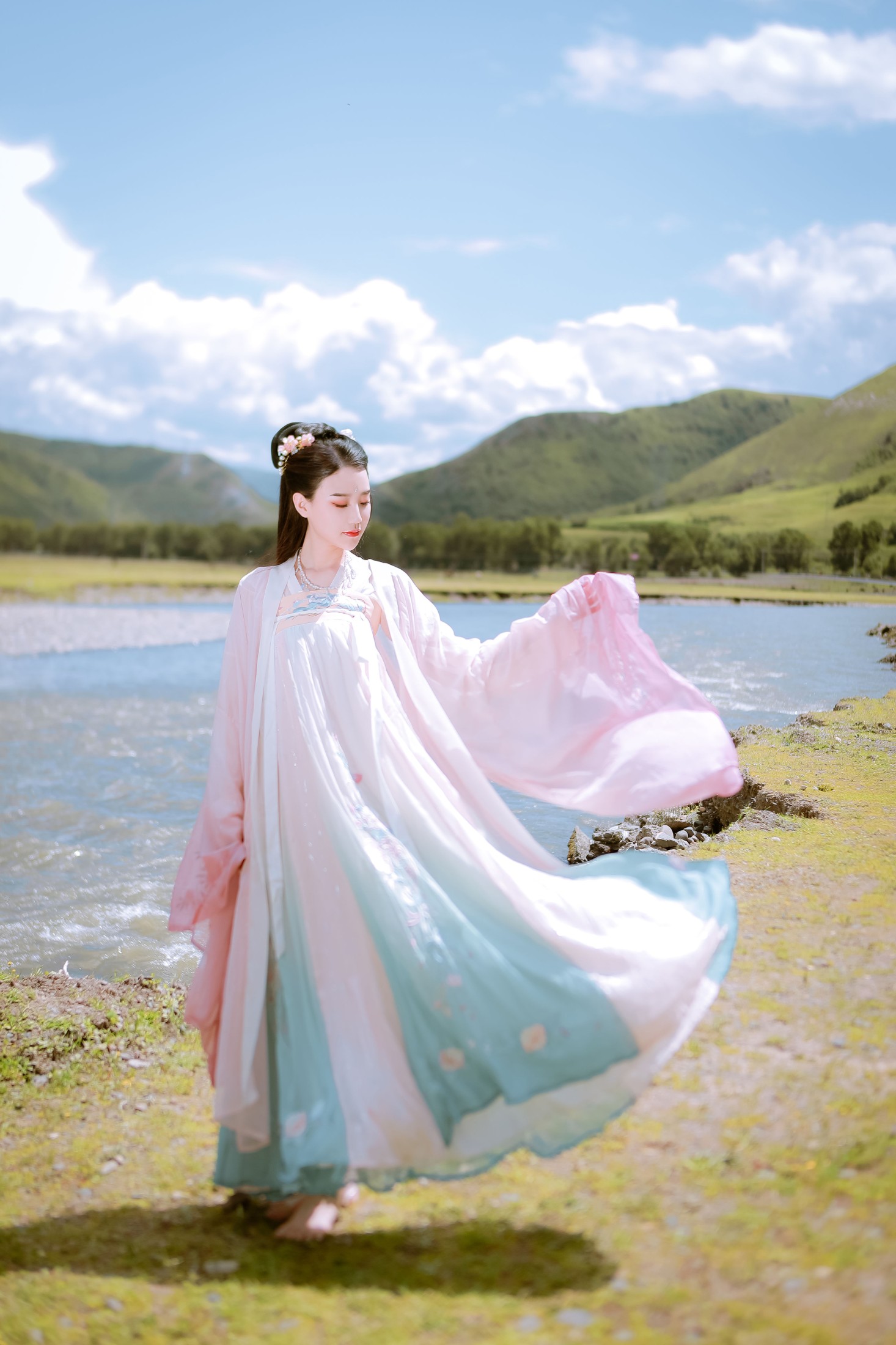 婷婷 – 《踏青》[22P]