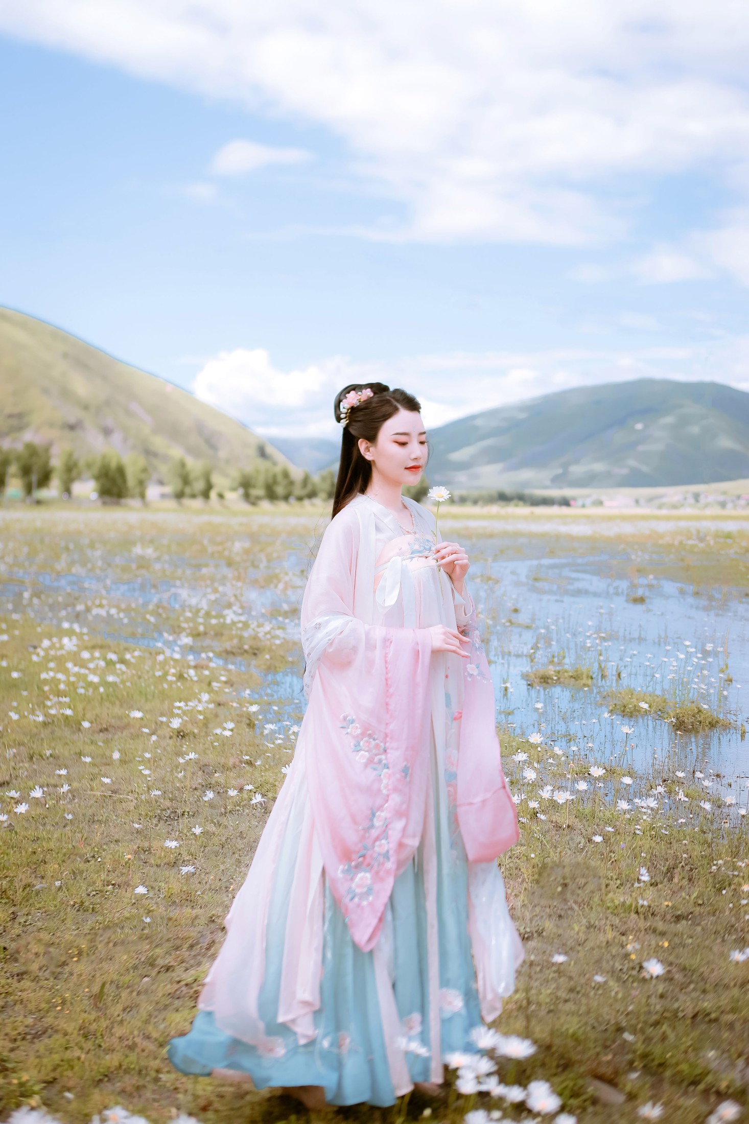 婷婷 – 《踏青》[22P]