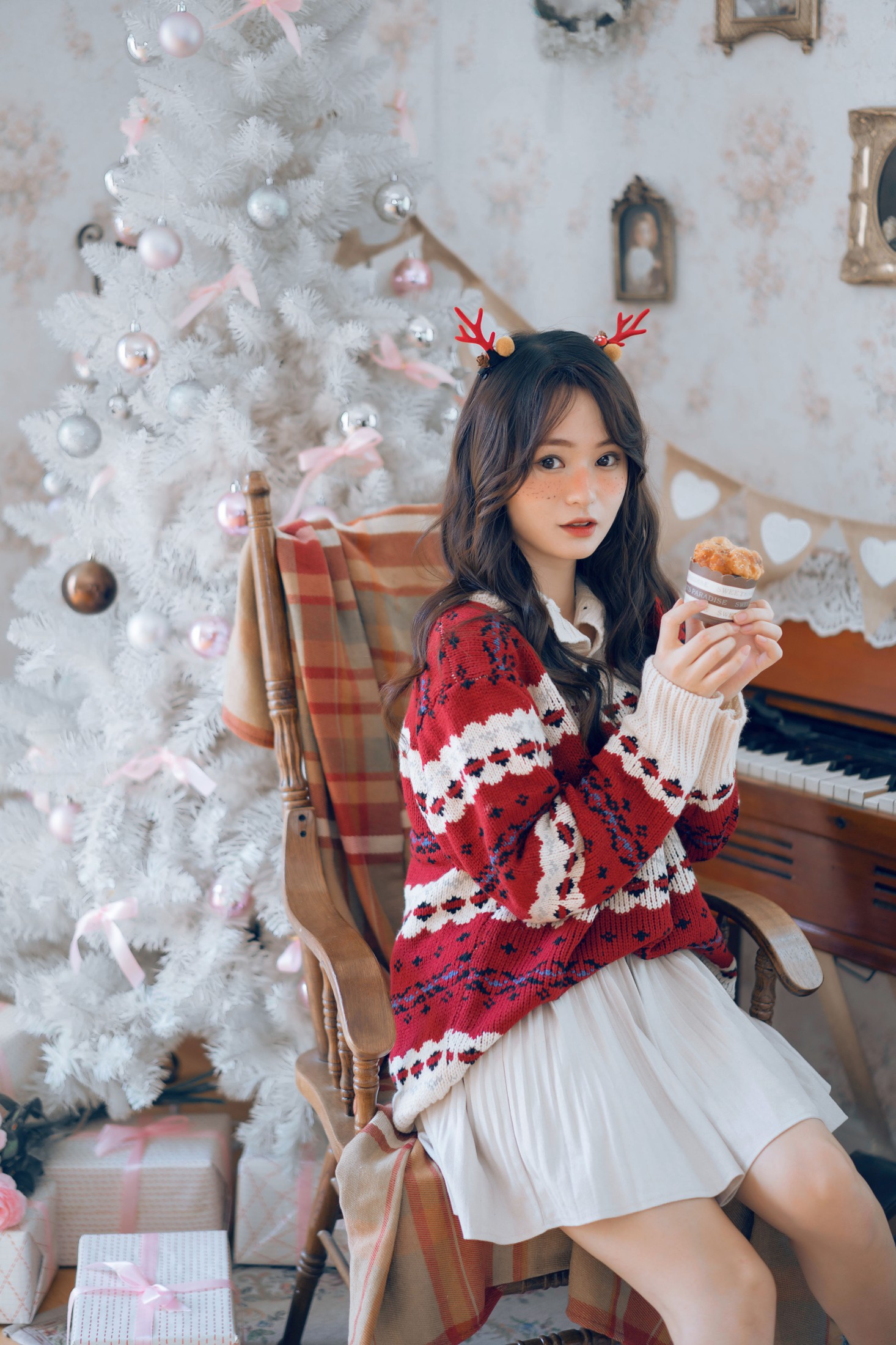 乐丝 – 《心田花房》[24P]