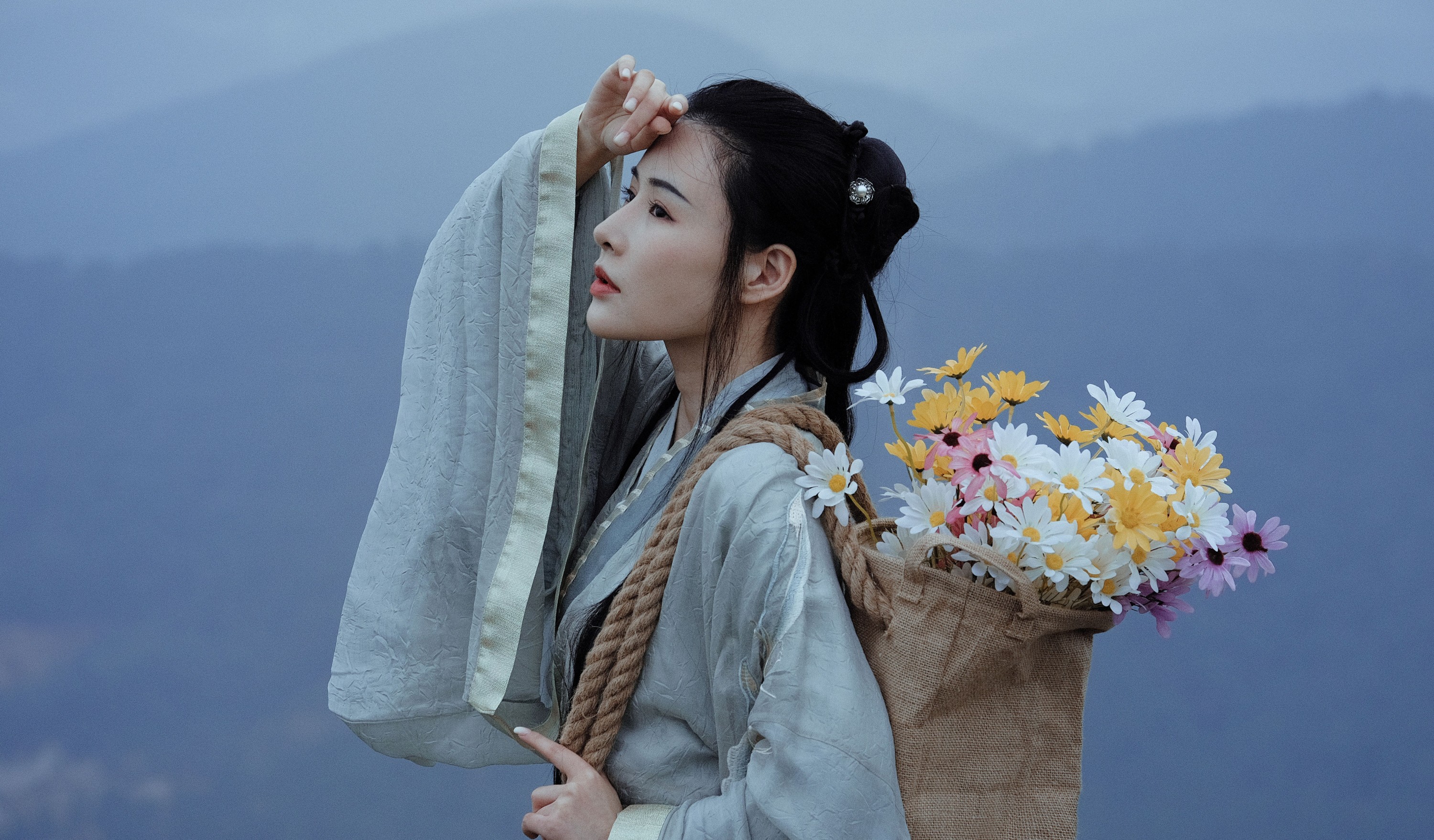 雅熙有婴儿肥 – 《远山无月见秋灯》[26P] 插图5